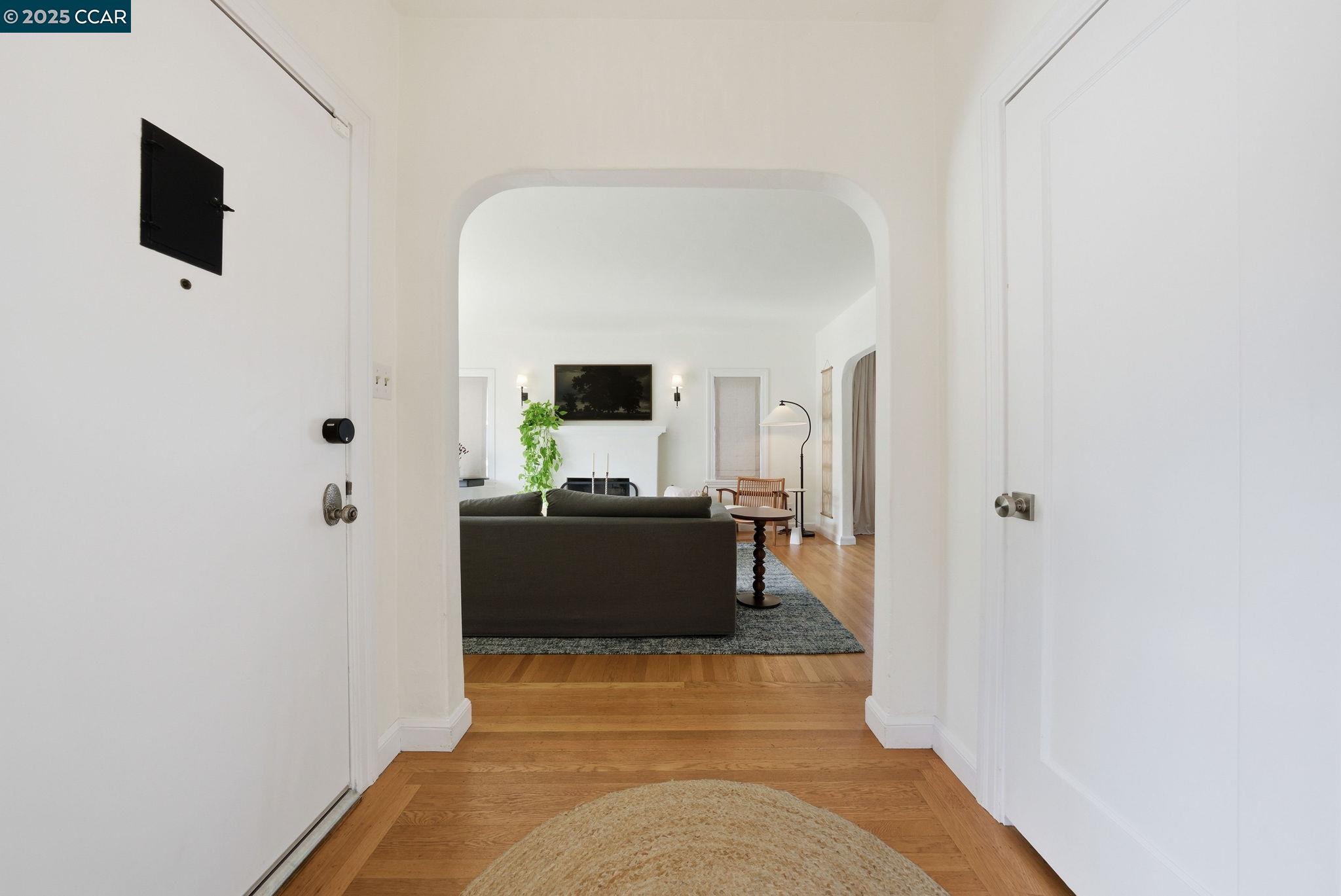 Detail Gallery Image 10 of 58 For 576 Begier Ave, San Leandro,  CA 94577 - 3 Beds | 1/1 Baths