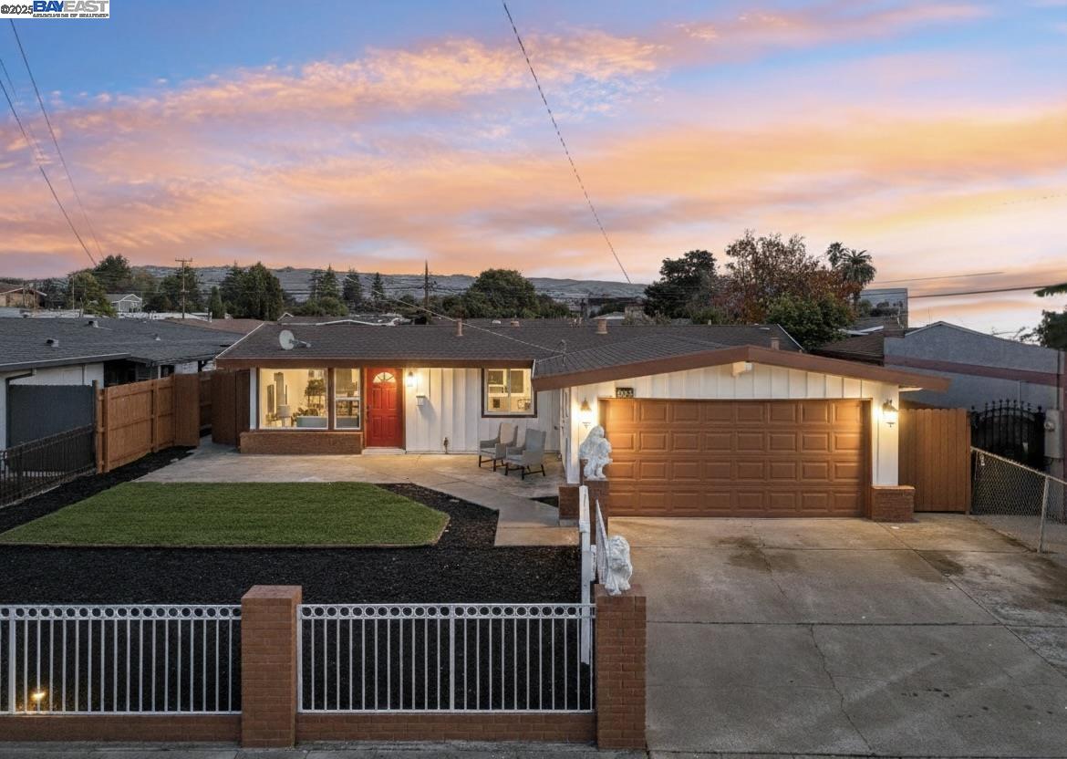 Front Image Thumbnail for BE41118237