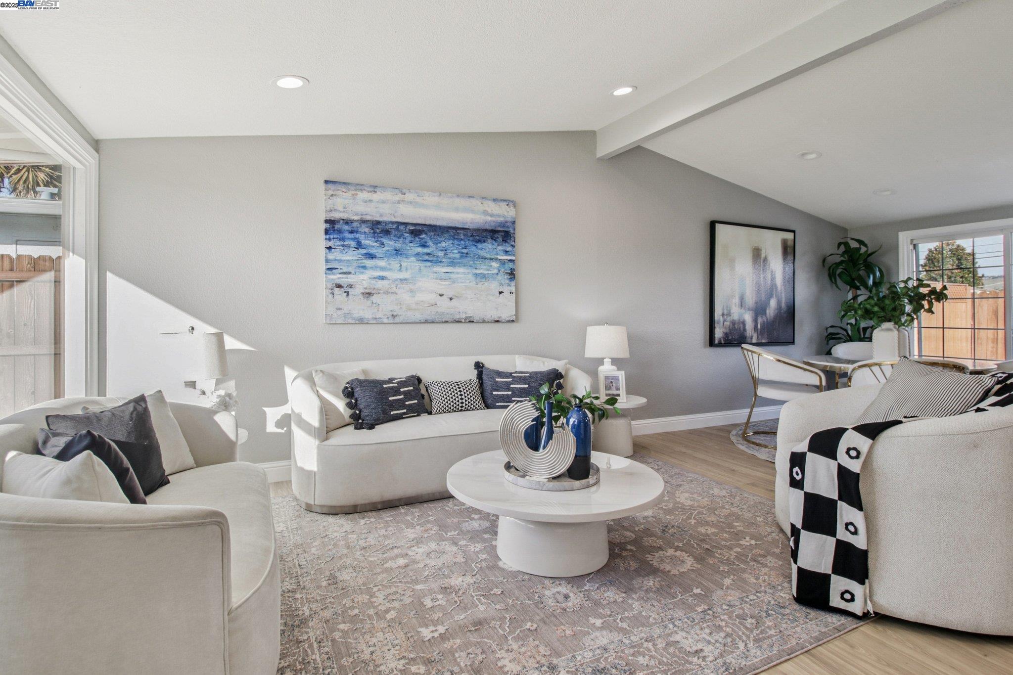 Detail Gallery Image 13 of 46 For 27480 Calaroga Ave, Hayward,  CA 94545 - 3 Beds | 2 Baths