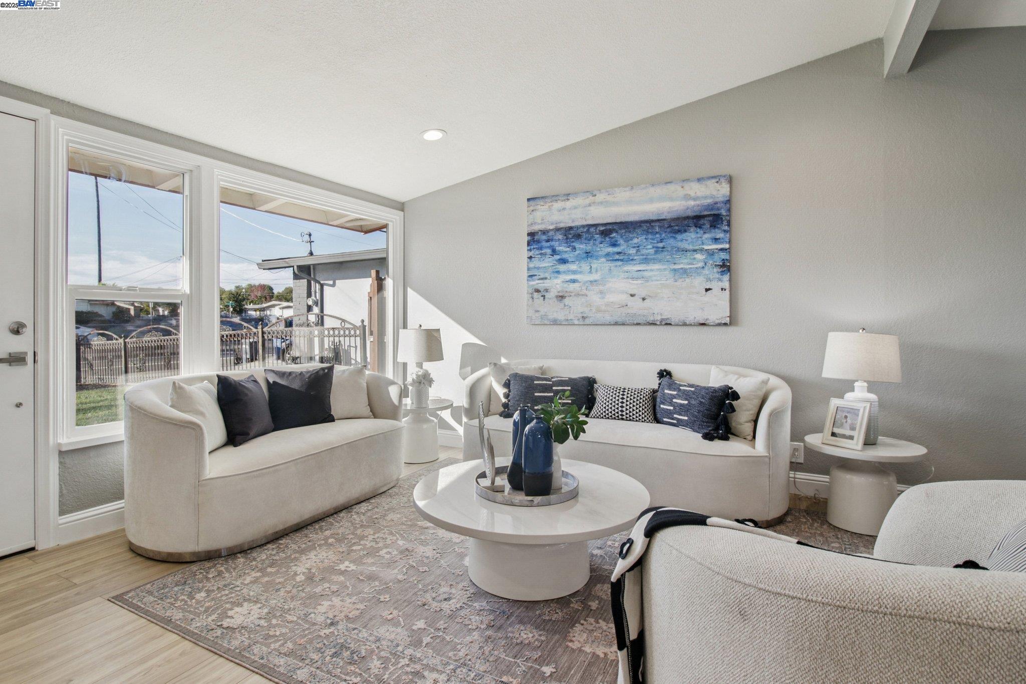 Detail Gallery Image 15 of 46 For 27480 Calaroga Ave, Hayward,  CA 94545 - 3 Beds | 2 Baths