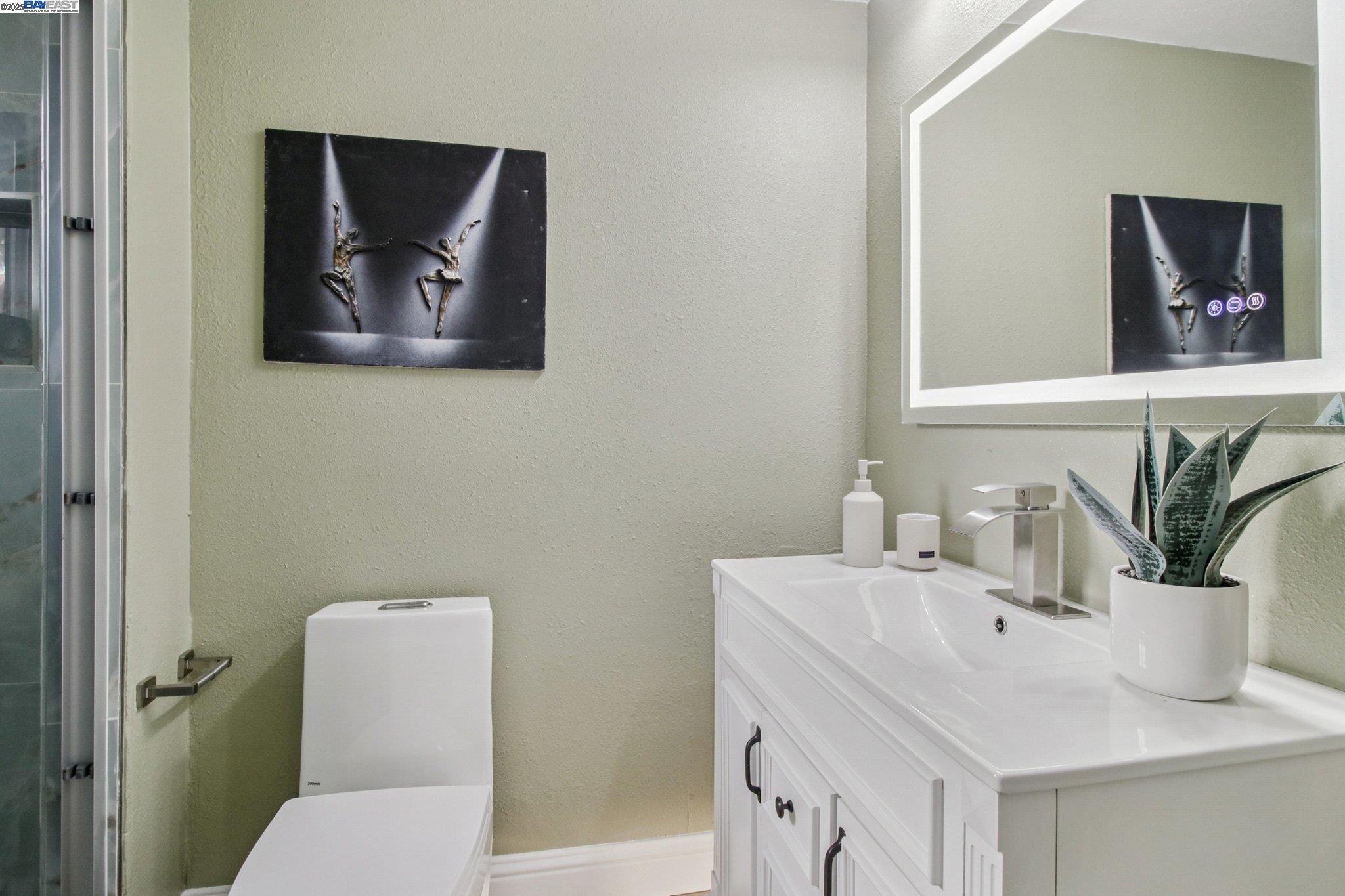 Detail Gallery Image 24 of 46 For 27480 Calaroga Ave, Hayward,  CA 94545 - 3 Beds | 2 Baths