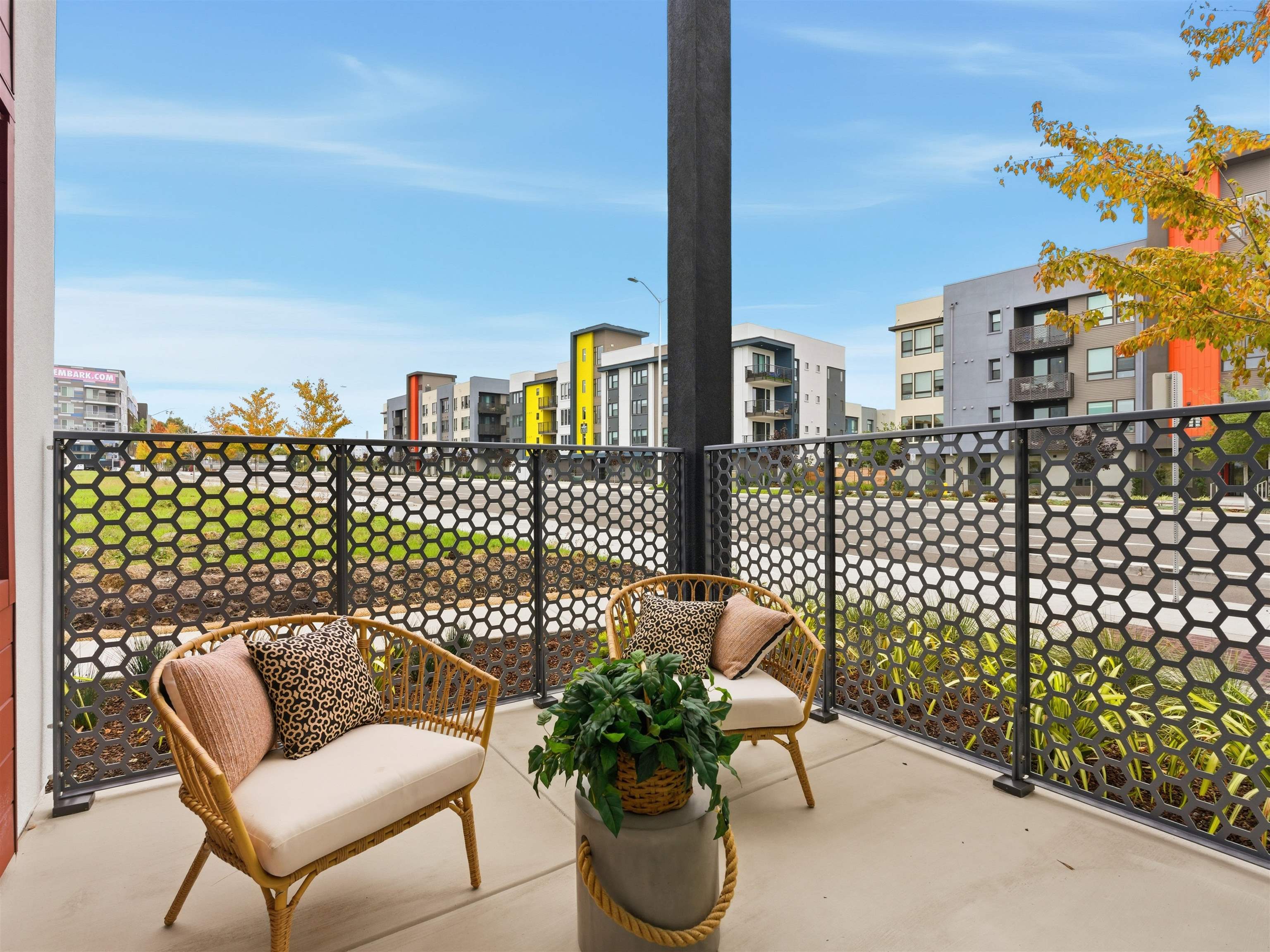 Detail Gallery Image 8 of 39 For 44862 S Grimmer Blvd #105,  Fremont,  CA 94538 - 3 Beds | 2/2 Baths