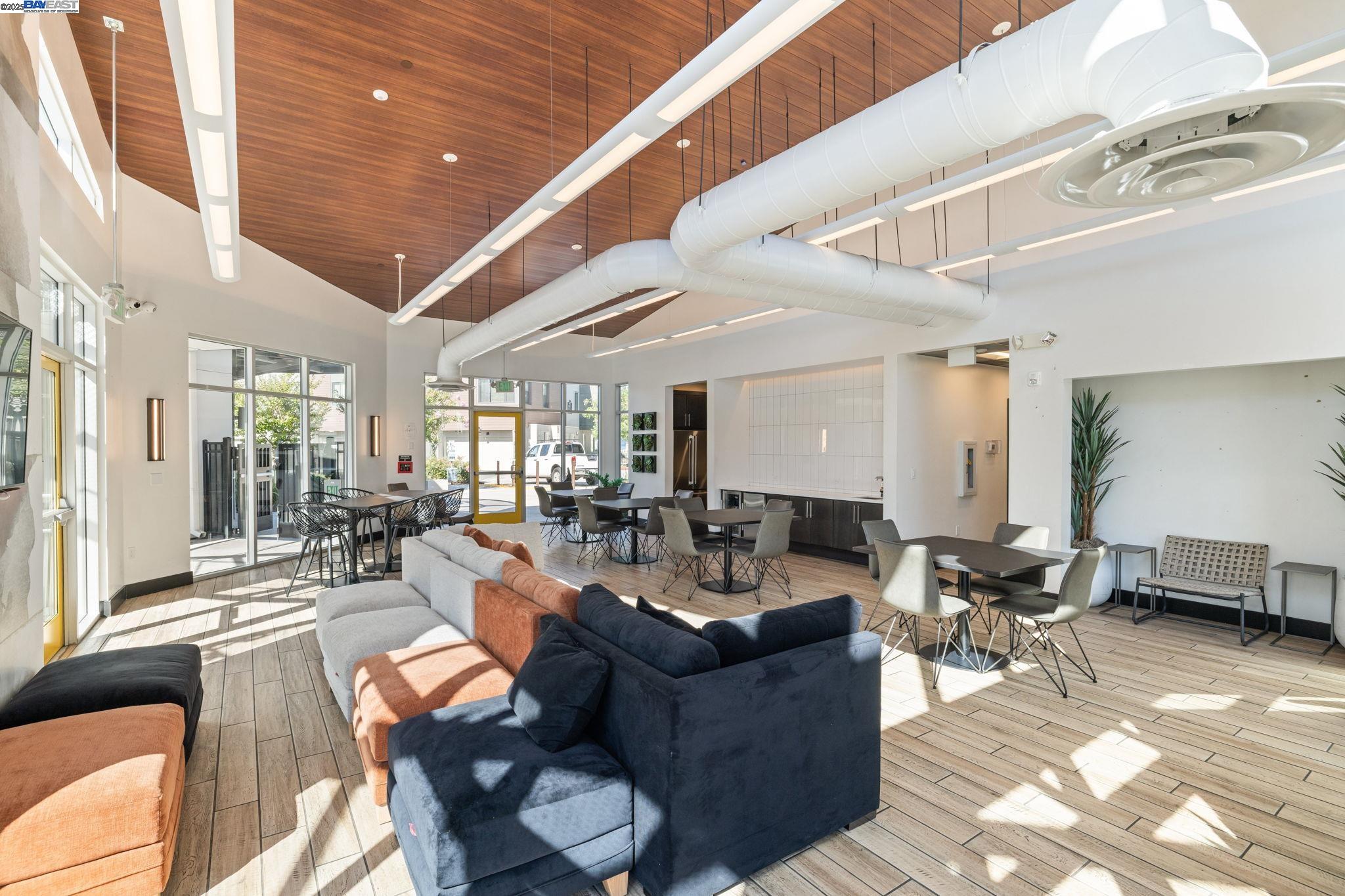 Detail Gallery Image 24 of 28 For 3838 Development Ter #1001,  Fremont,  CA 94538 - 2 Beds | 2/1 Baths