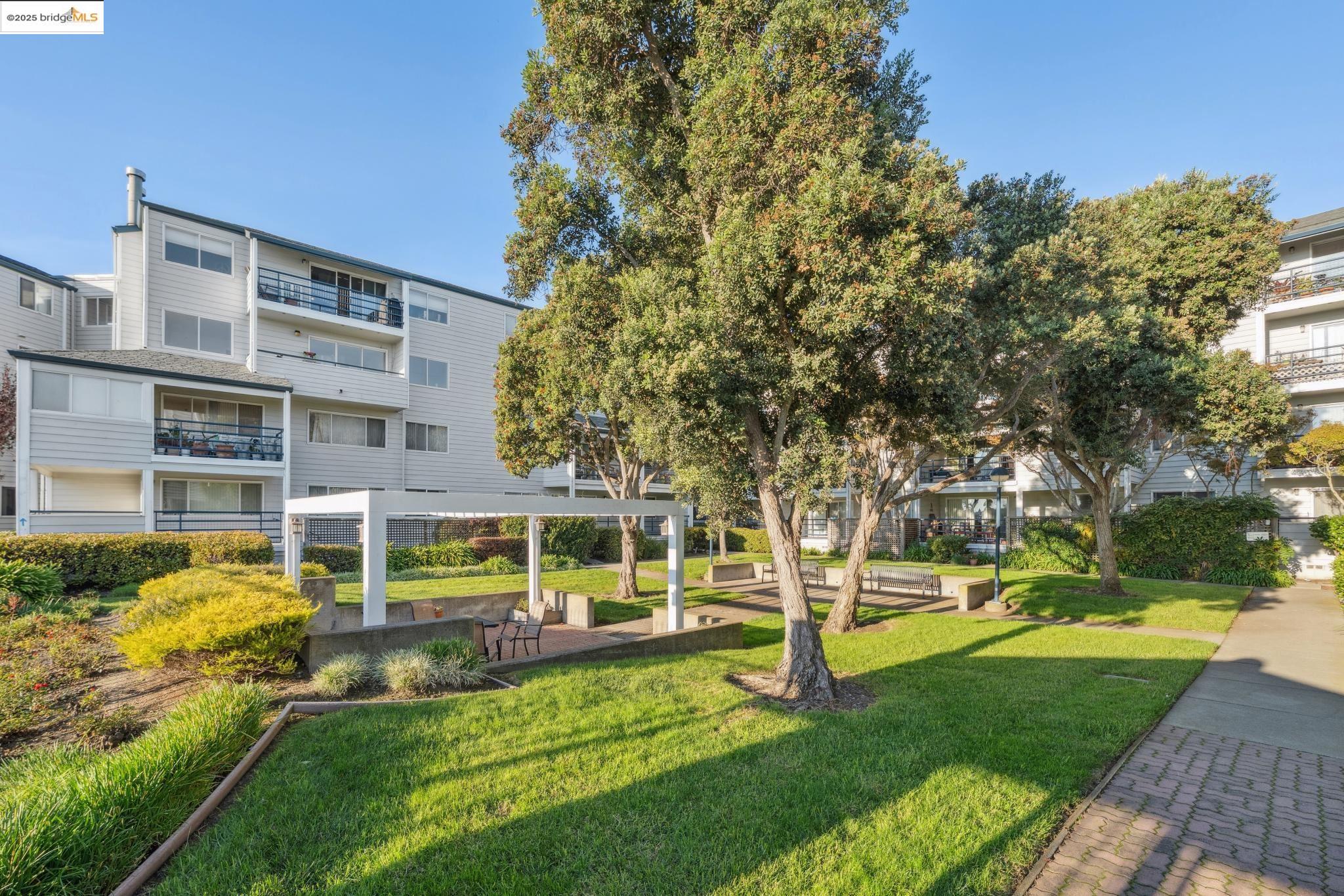 Detail Gallery Image 38 of 55 For 1207 Melville Sq #417,  Richmond,  CA 94804 - 2 Beds | 2 Baths