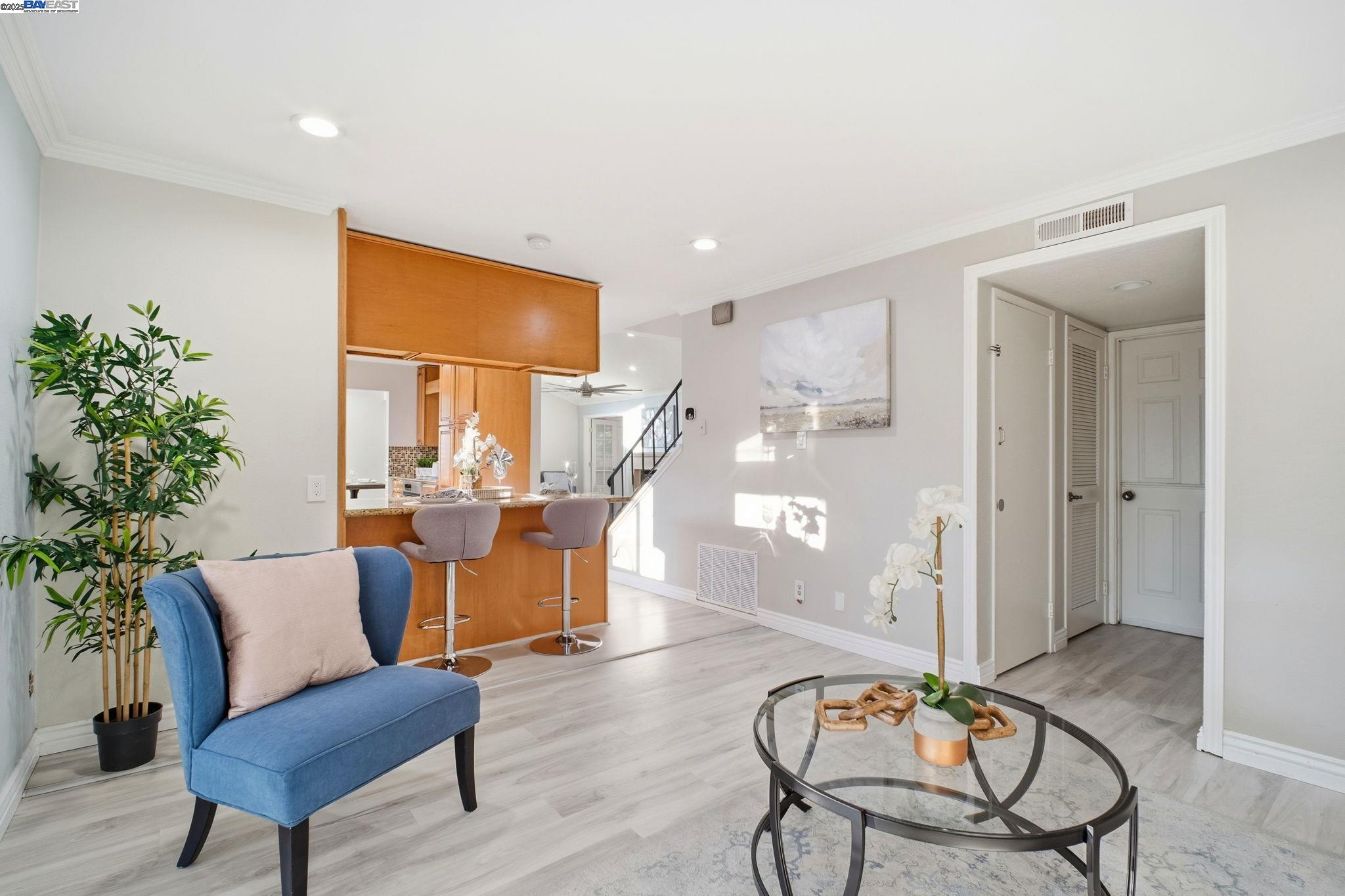 Detail Gallery Image 11 of 41 For 36357 Spruce St., Newark,  CA 94560 - 5 Beds | 3/1 Baths