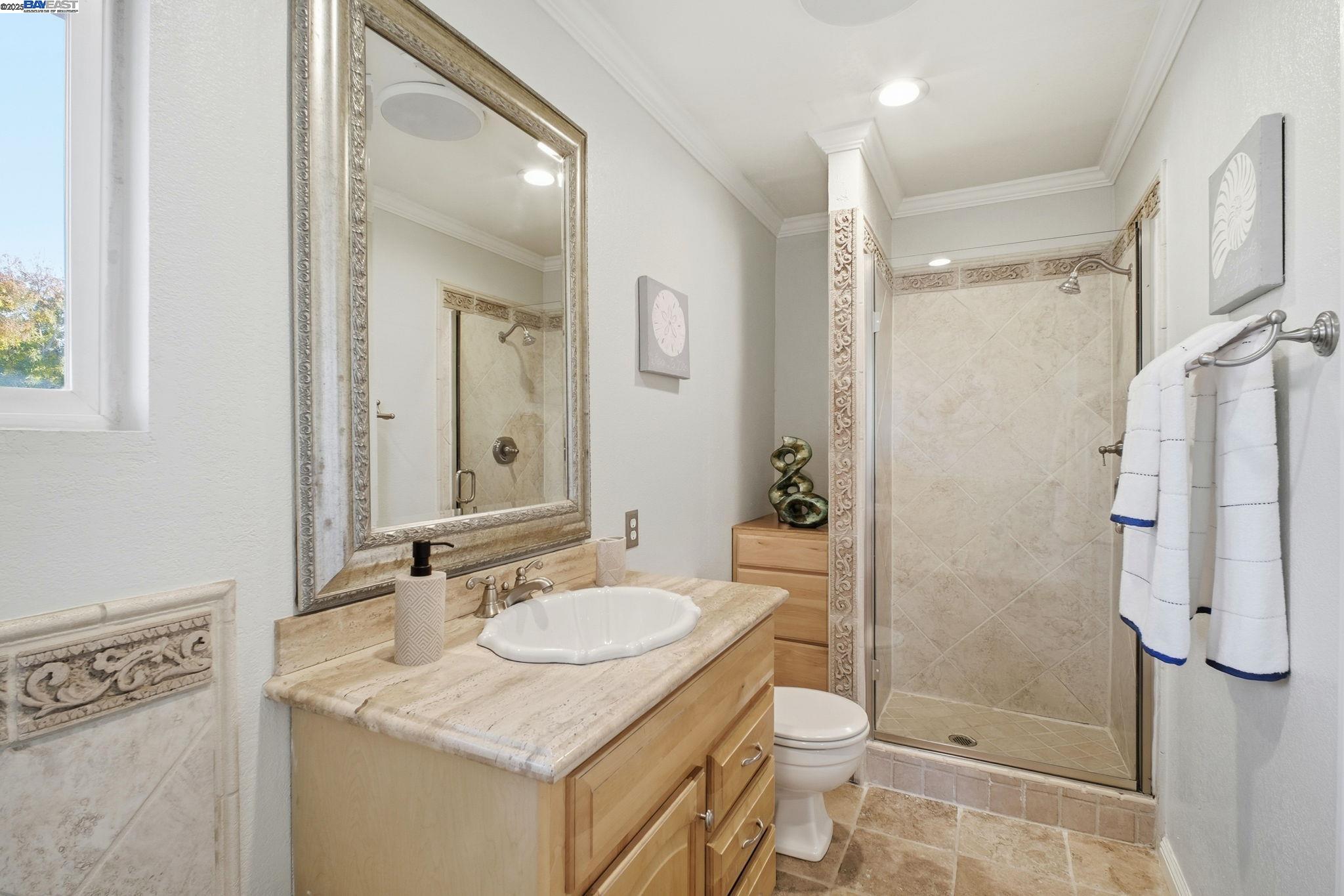 Detail Gallery Image 28 of 41 For 36357 Spruce St., Newark,  CA 94560 - 5 Beds | 3/1 Baths