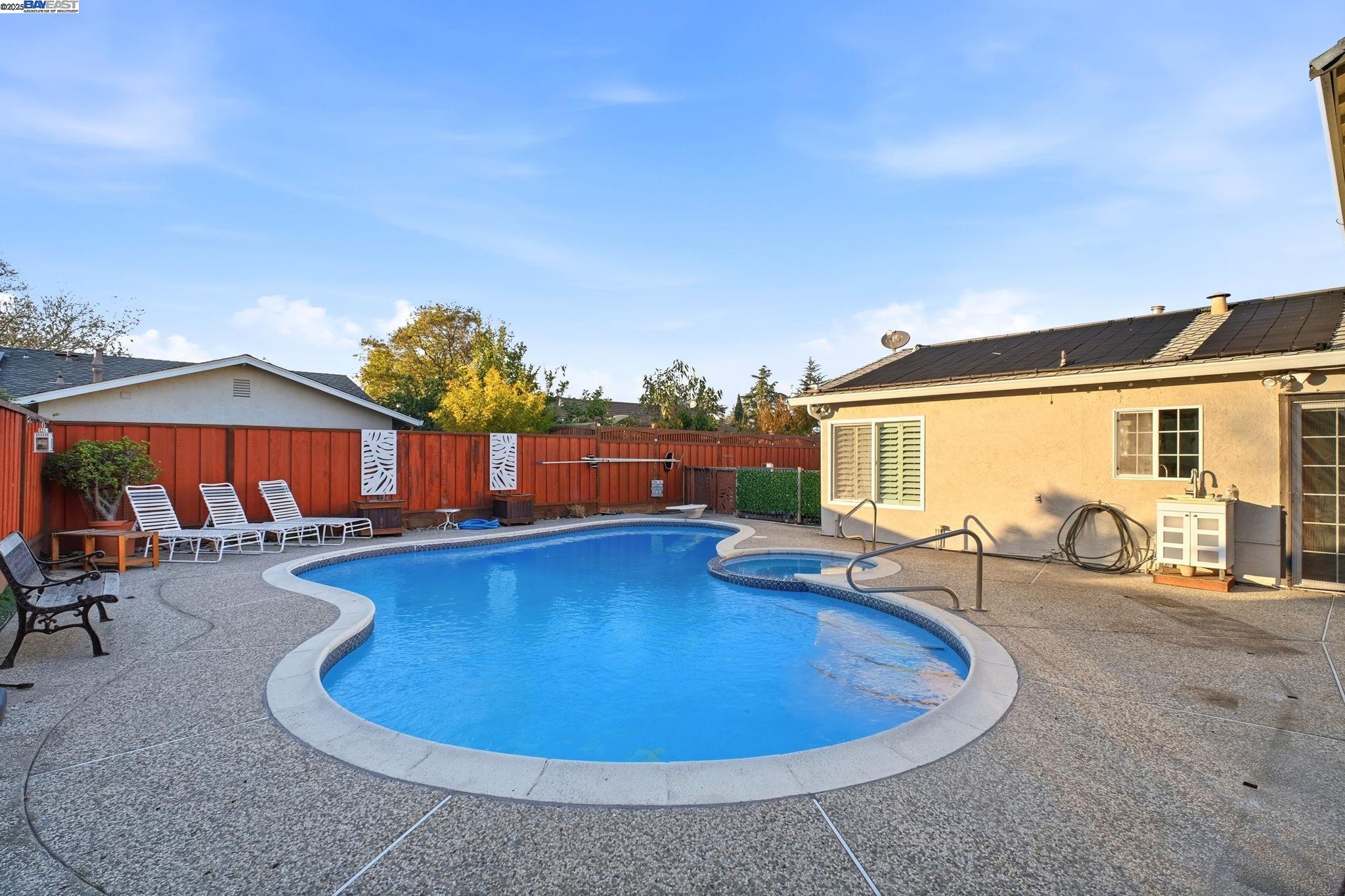 Detail Gallery Image 39 of 41 For 36357 Spruce St., Newark,  CA 94560 - 5 Beds | 3/1 Baths