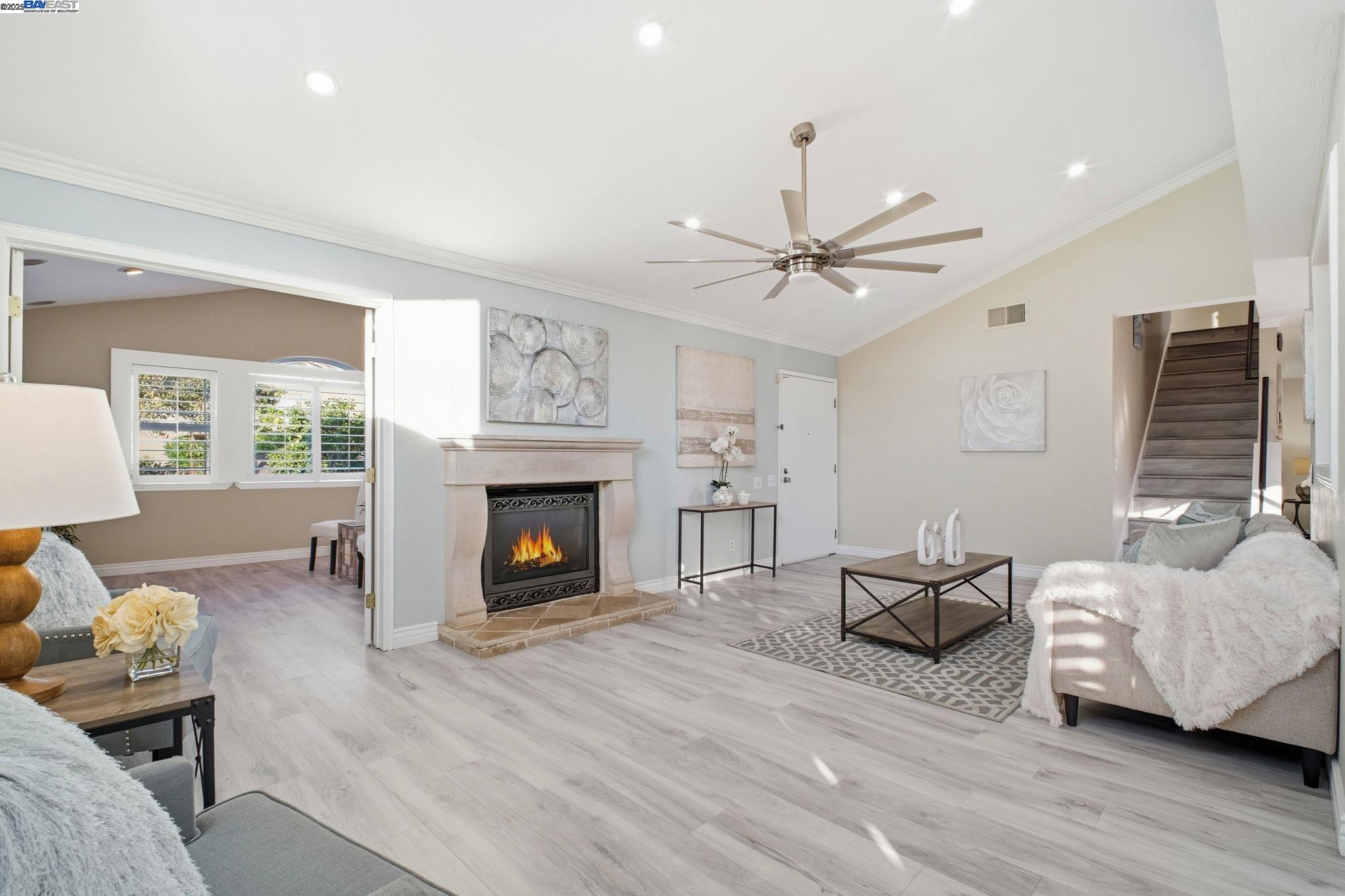 Detail Gallery Image 8 of 41 For 36357 Spruce St., Newark,  CA 94560 - 5 Beds | 3/1 Baths