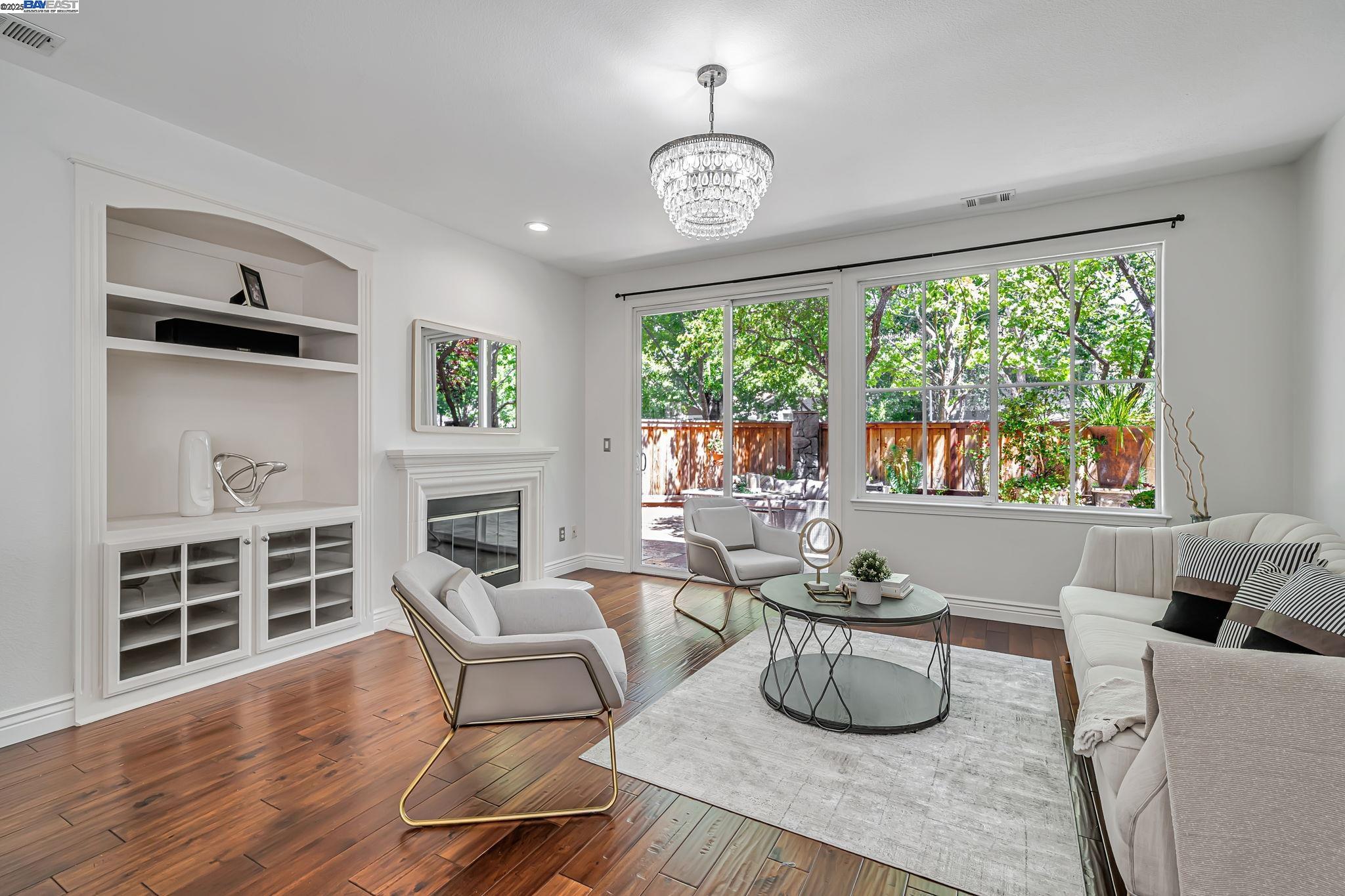 Detail Gallery Image 12 of 56 For 260 Abigail Cir, Danville,  CA 94506 - 3 Beds | 2/1 Baths