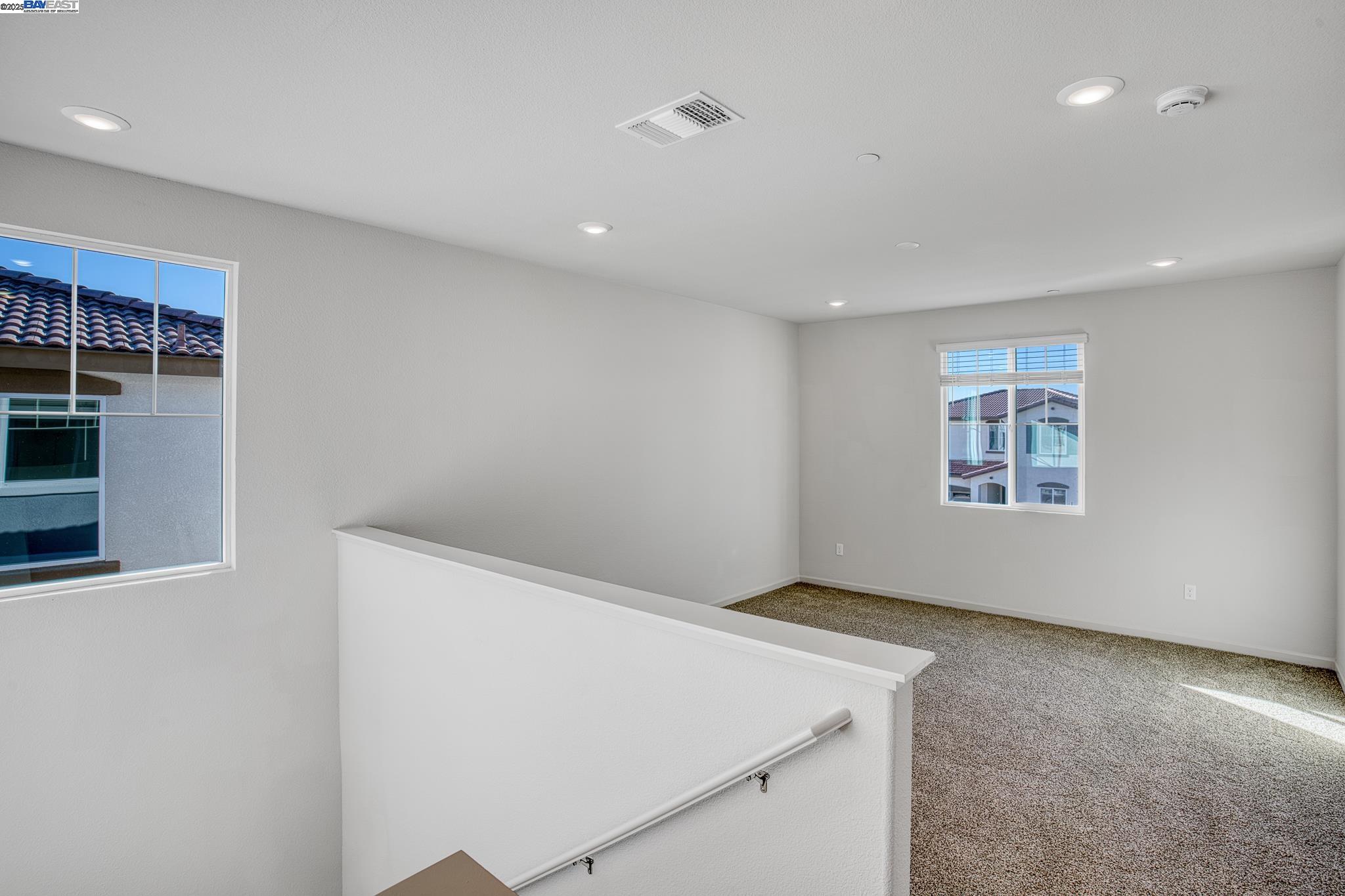 Detail Gallery Image 22 of 51 For 4112 Markovich Ct, Richmond,  CA 94806 - 4 Beds | 3 Baths