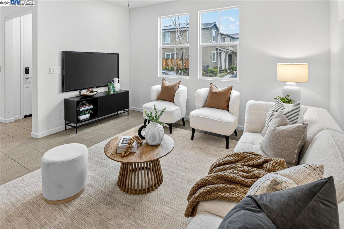 Detail Gallery Image 23 of 56 For 2092 Cottonwood St., Pittsburg,  CA 94565 - 4 Beds | 3 Baths