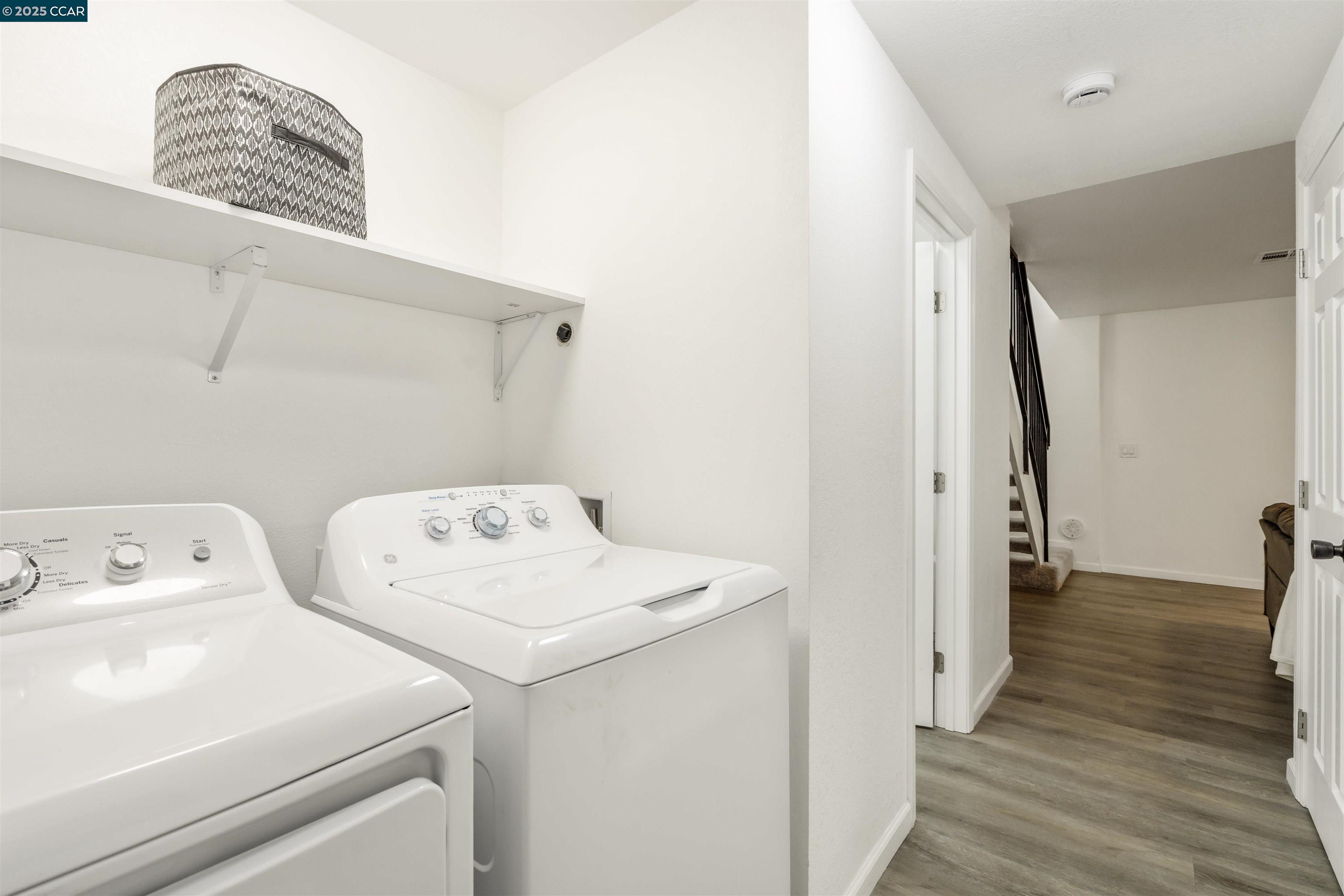 Detail Gallery Image 20 of 40 For 2593 El Portal Dr. #C,  San Pablo,  CA 94806 - 2 Beds | 2/1 Baths