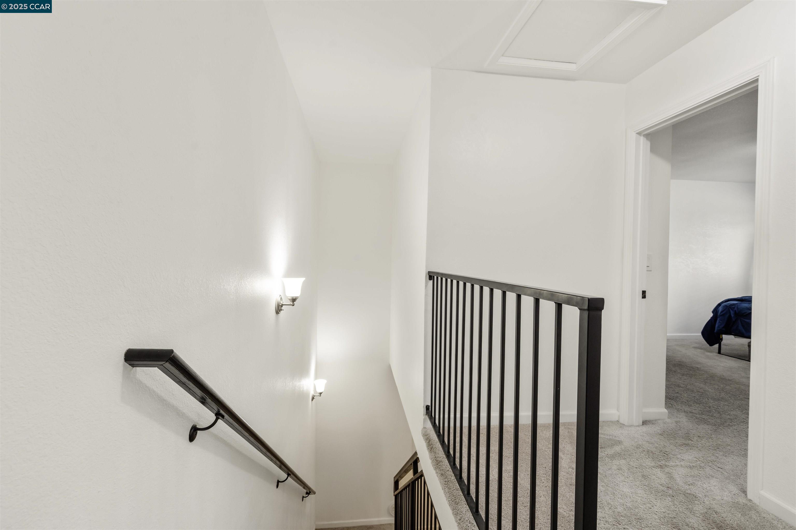 Detail Gallery Image 25 of 40 For 2593 El Portal Dr. #C,  San Pablo,  CA 94806 - 2 Beds | 2/1 Baths