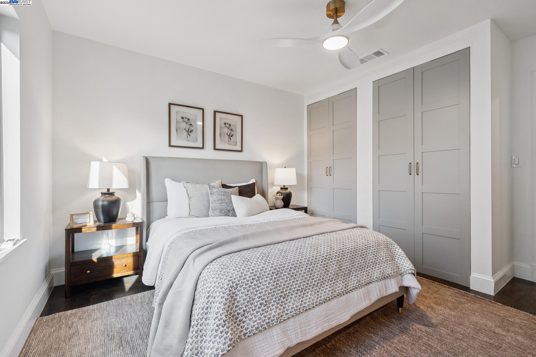 Detail Gallery Image 28 of 60 For 1728 Cambridge Dr, Alameda,  CA 94501 - 4 Beds | 3/1 Baths