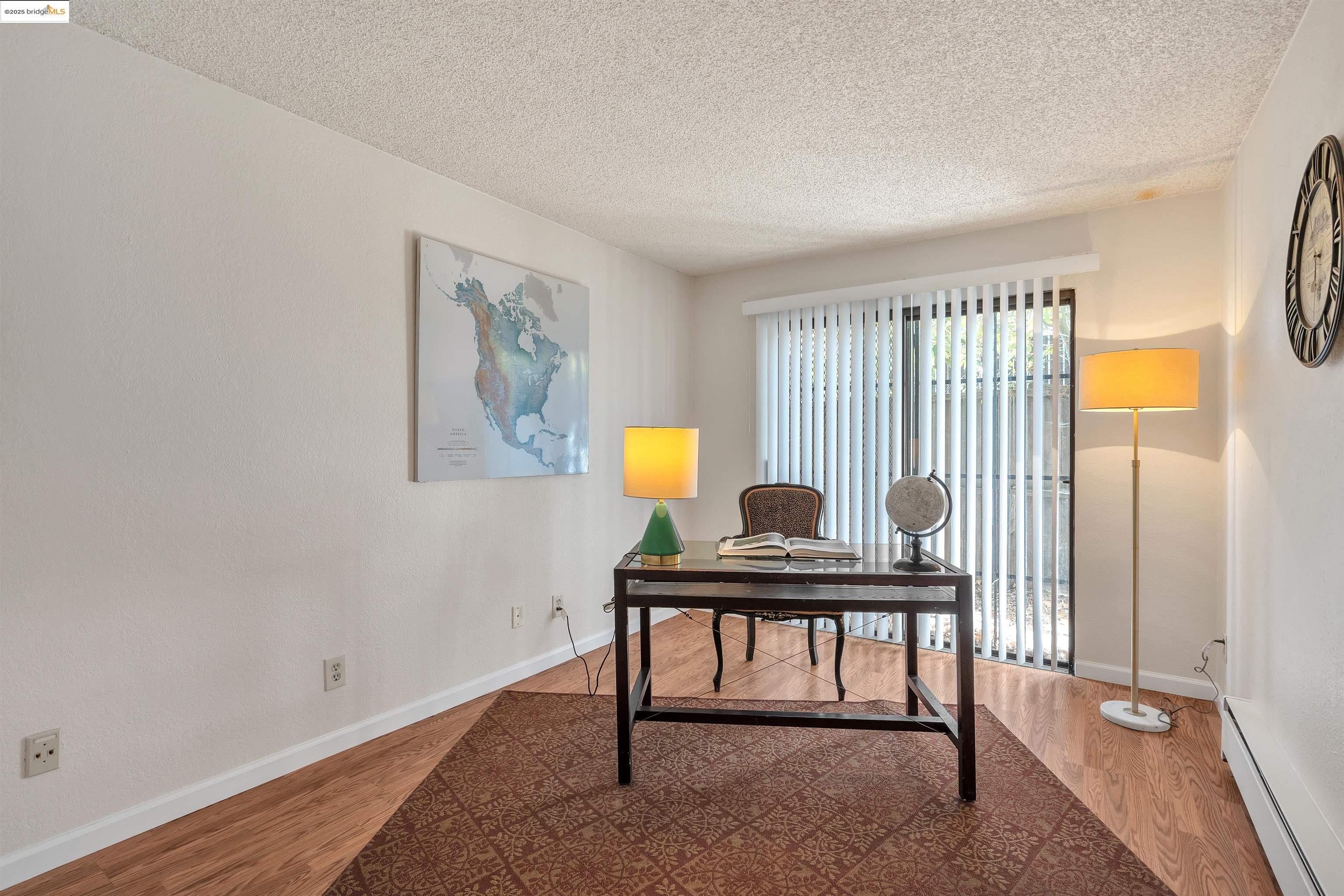 Photo #12: 41118262 Listing: Photo #12