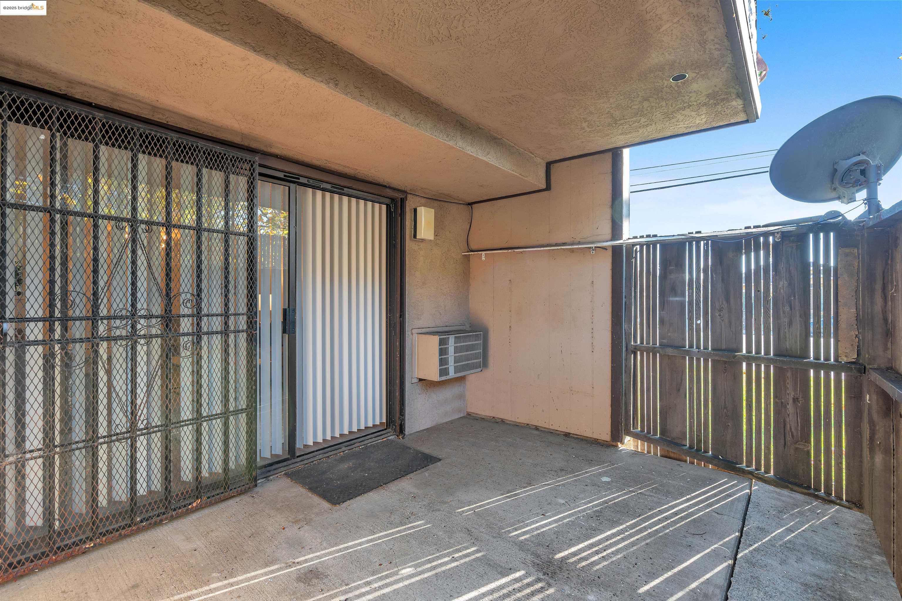 Photo #17: 41118262 Listing: Photo #17