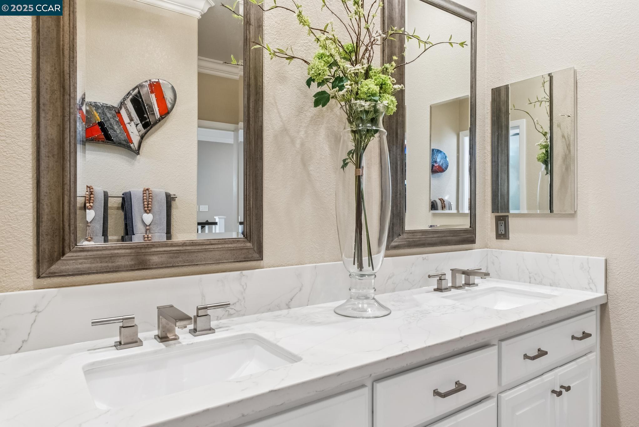 Detail Gallery Image 44 of 60 For 113 Bordeaux Ct, Martinez,  CA 94553 - 4 Beds | 2/1 Baths