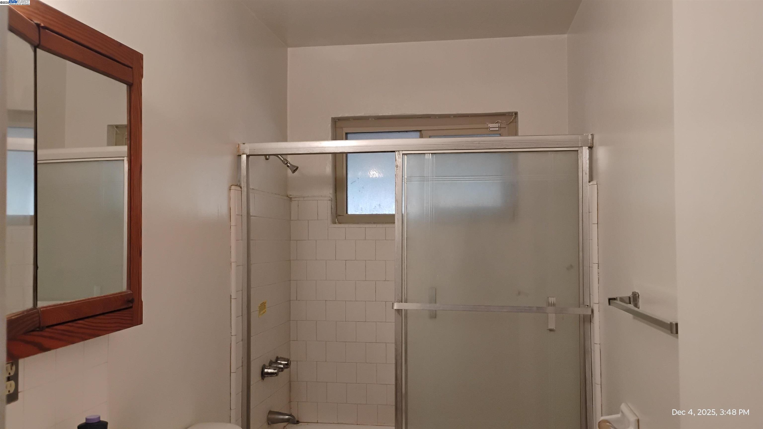 Detail Gallery Image 12 of 16 For 3284 E Pine Ave, Fresno,  CA 93703 - 3 Beds | 1 Baths