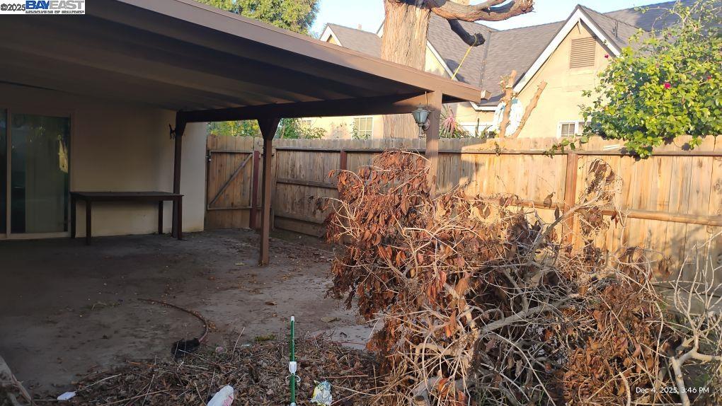 Detail Gallery Image 13 of 16 For 3284 E Pine Ave, Fresno,  CA 93703 - 3 Beds | 1 Baths