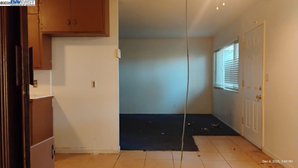 Detail Gallery Image 7 of 16 For 3284 E Pine Ave, Fresno,  CA 93703 - 3 Beds | 1 Baths