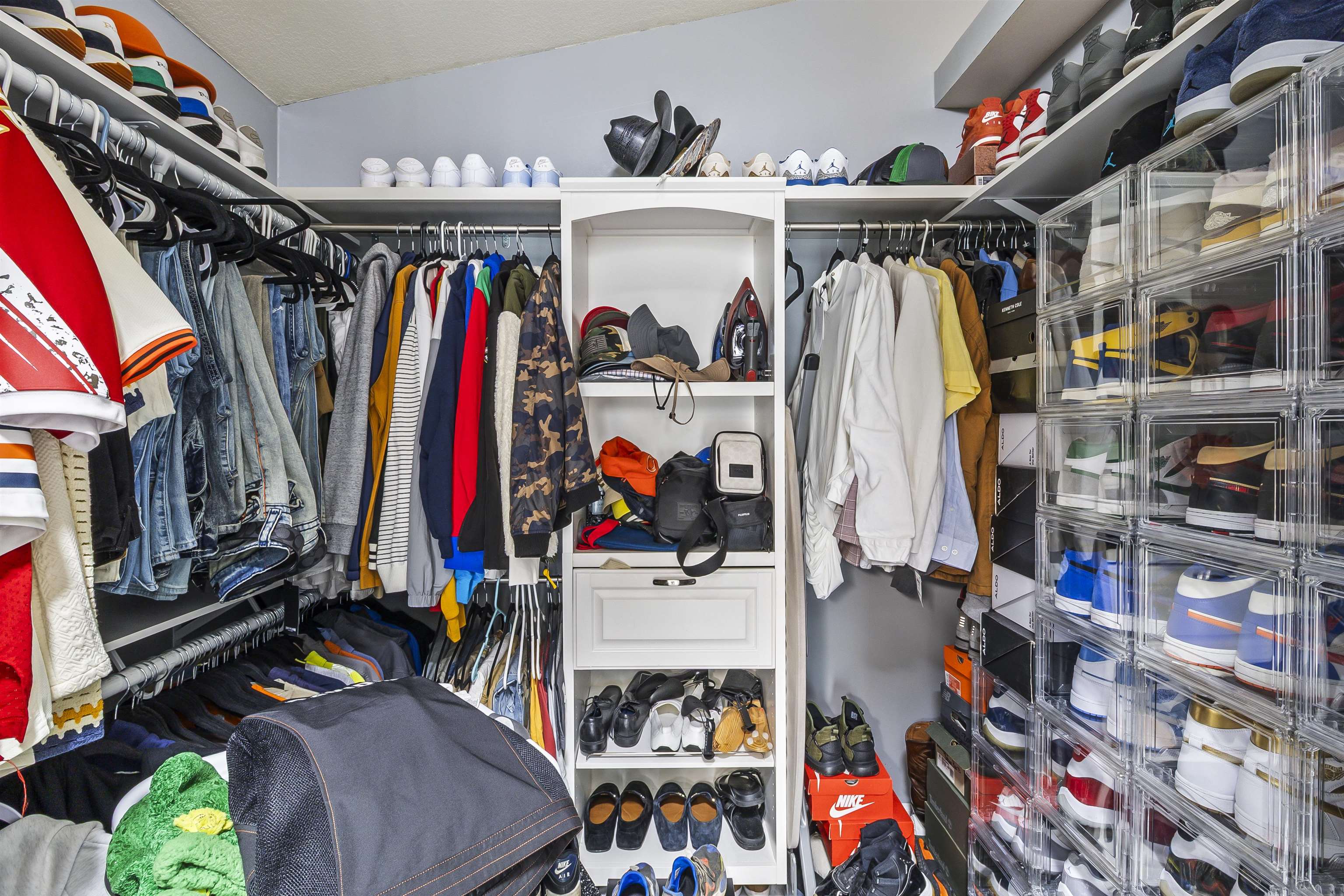 Detail Gallery Image 33 of 52 For 415 Oakwood Cir, Fairfield,  CA 94534 - 4 Beds | 2/1 Baths