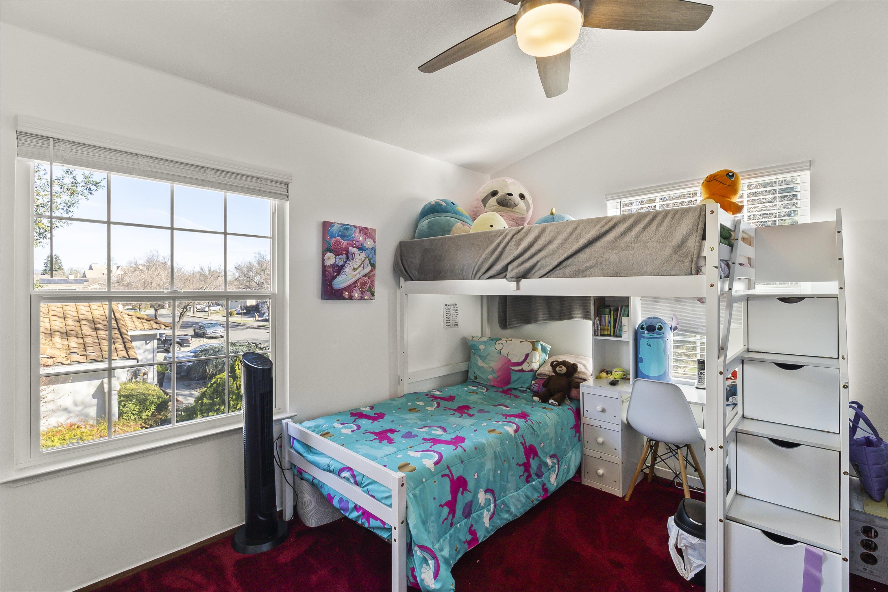 Detail Gallery Image 38 of 52 For 415 Oakwood Cir, Fairfield,  CA 94534 - 4 Beds | 2/1 Baths