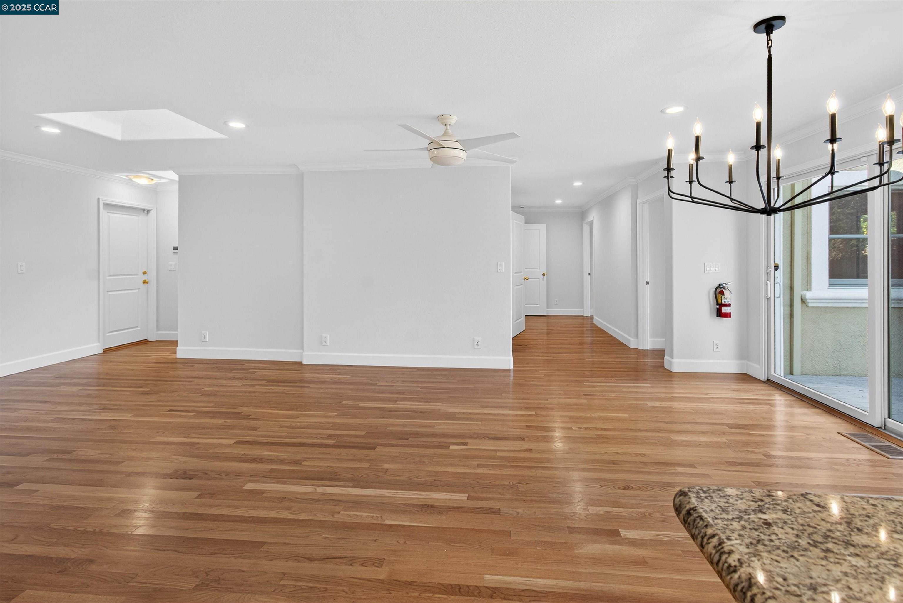 Detail Gallery Image 15 of 58 For 2425 Alvarado Dr, Santa Clara,  CA 95051 - 9 Beds | 5/1 Baths