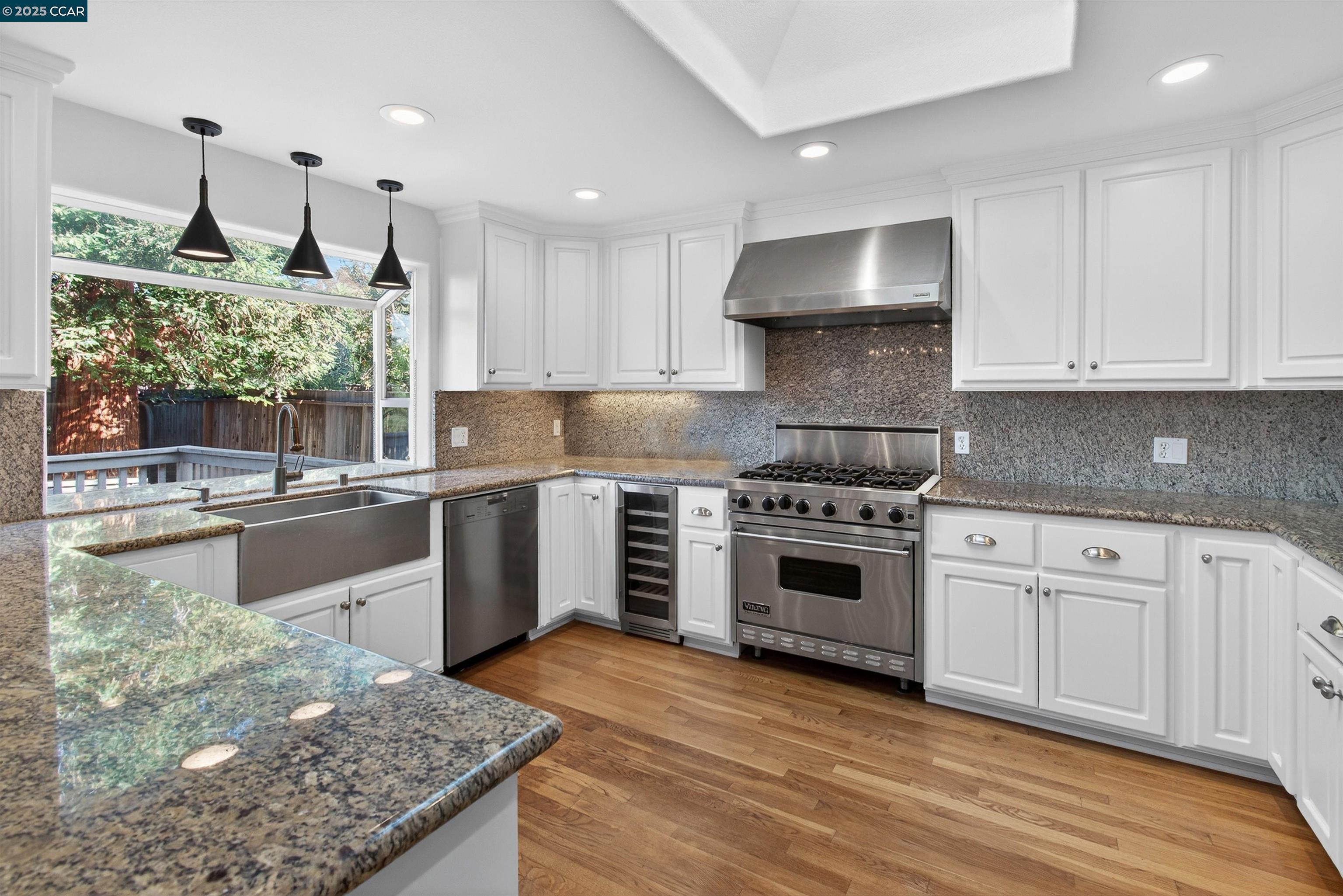 Detail Gallery Image 20 of 58 For 2425 Alvarado Dr, Santa Clara,  CA 95051 - 9 Beds | 5/1 Baths