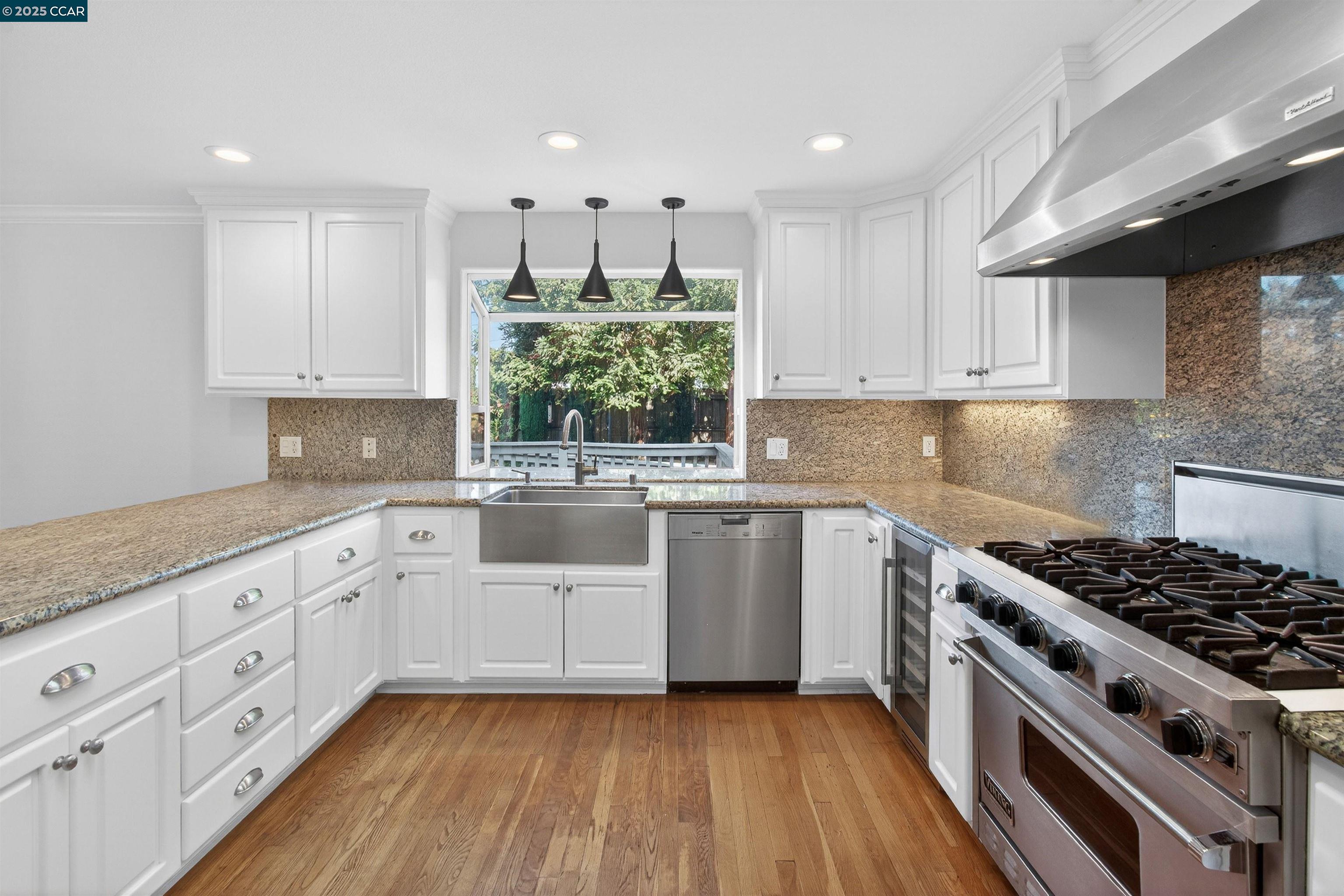 Detail Gallery Image 21 of 58 For 2425 Alvarado Dr, Santa Clara,  CA 95051 - 9 Beds | 5/1 Baths