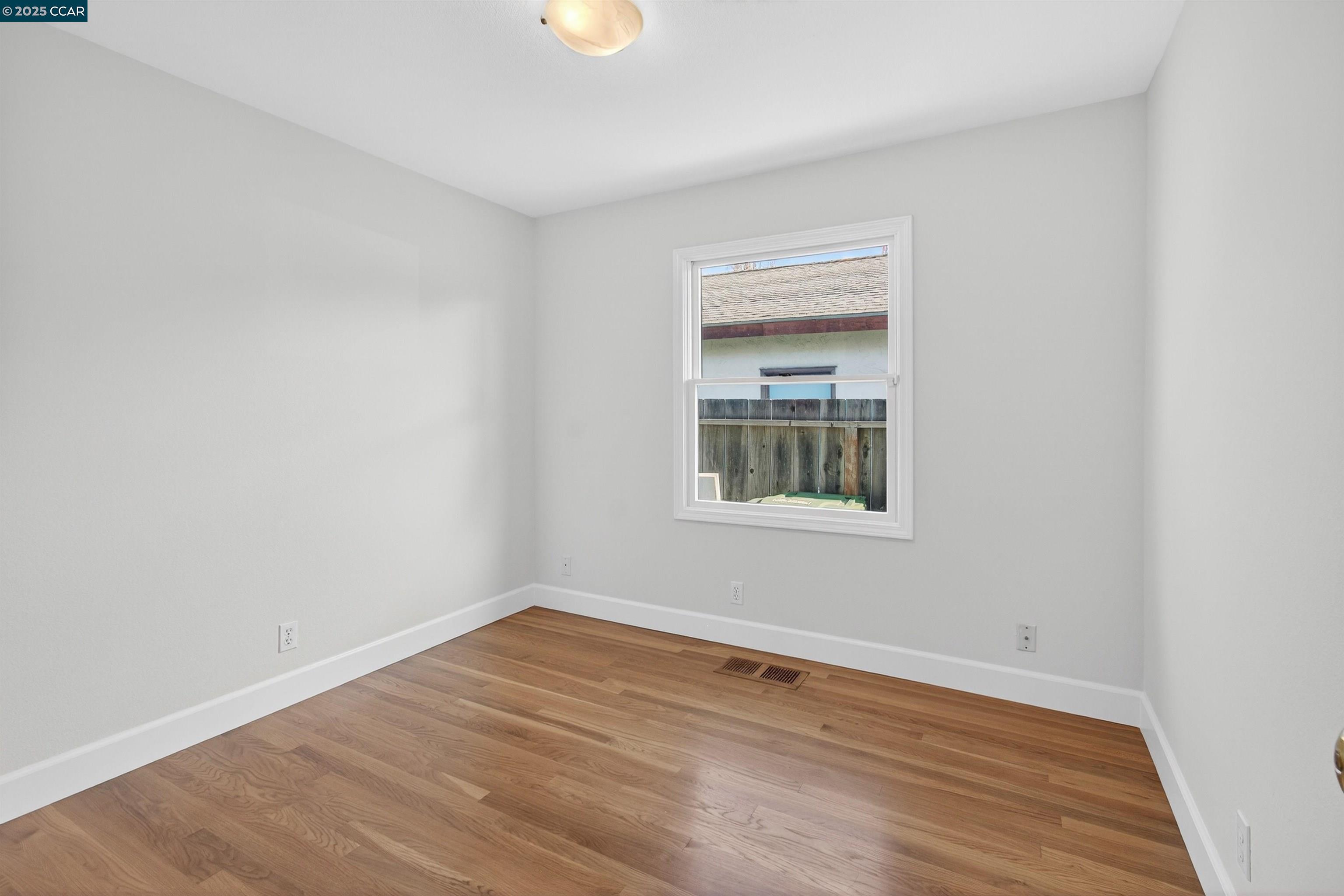 Detail Gallery Image 26 of 58 For 2425 Alvarado Dr, Santa Clara,  CA 95051 - 9 Beds | 5/1 Baths