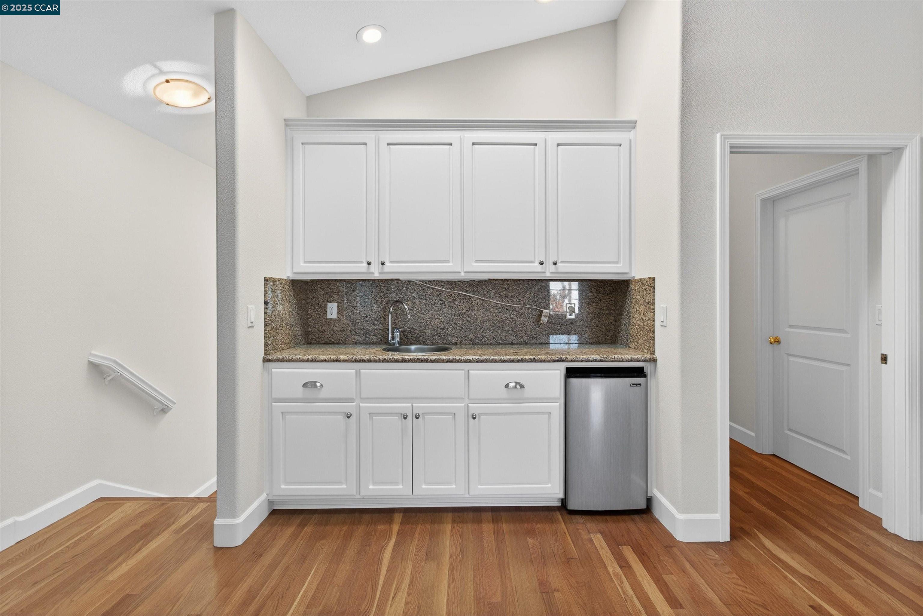 Detail Gallery Image 30 of 58 For 2425 Alvarado Dr, Santa Clara,  CA 95051 - 9 Beds | 5/1 Baths