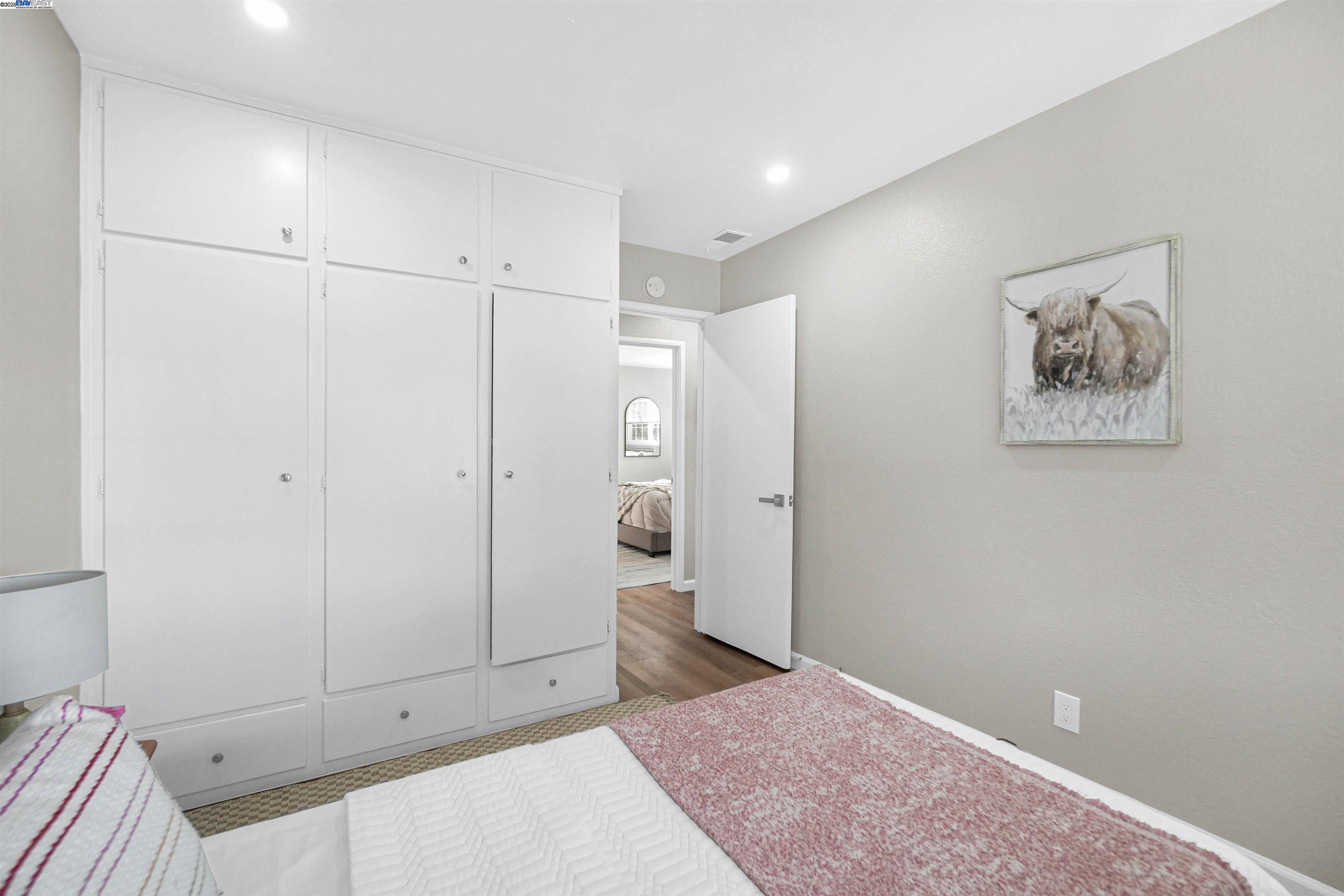 Detail Gallery Image 24 of 41 For 39580 Eric St, Fremont,  CA 94538 - 3 Beds | 2 Baths