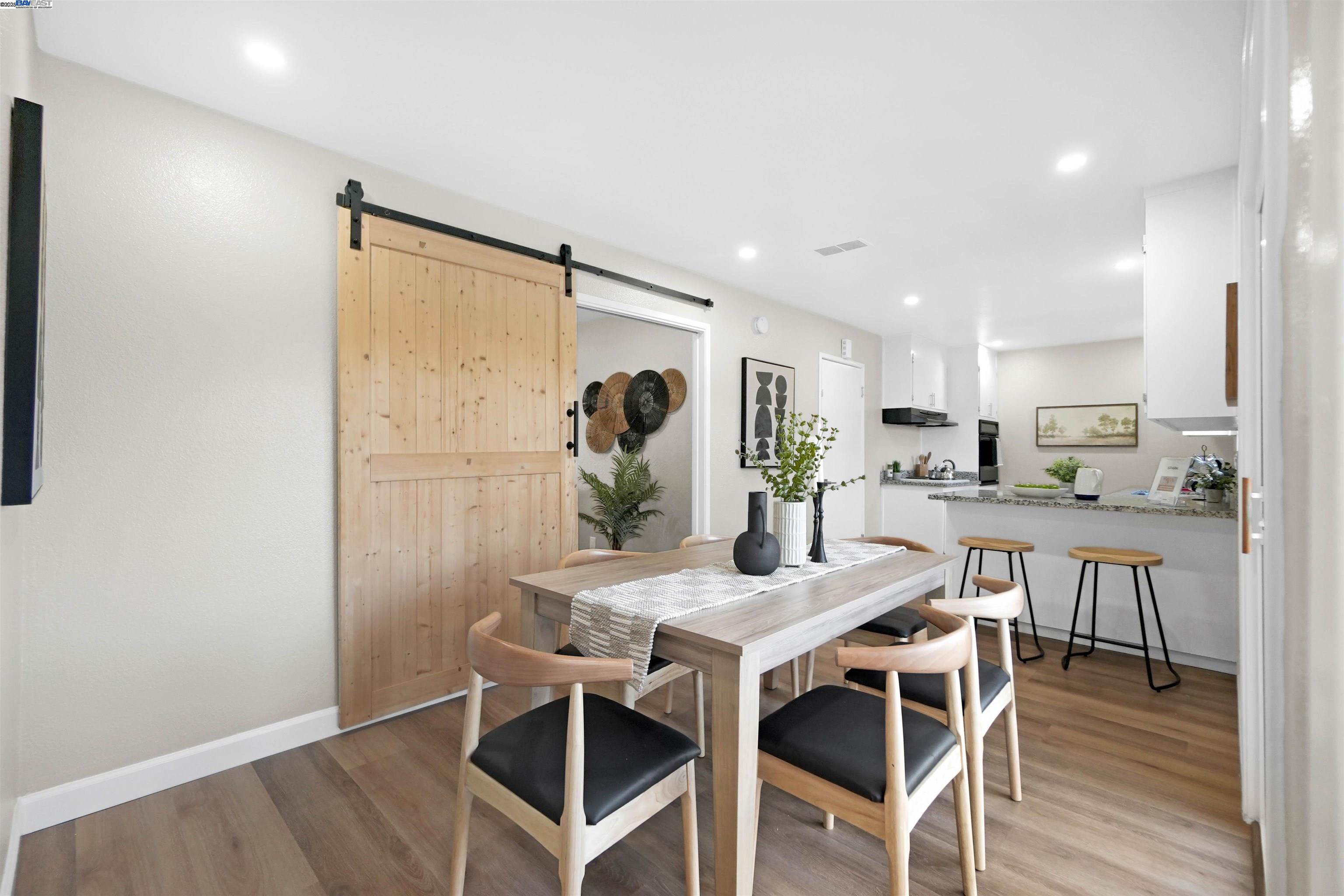 Detail Gallery Image 10 of 41 For 39580 Eric St, Fremont,  CA 94538 - 3 Beds | 2 Baths