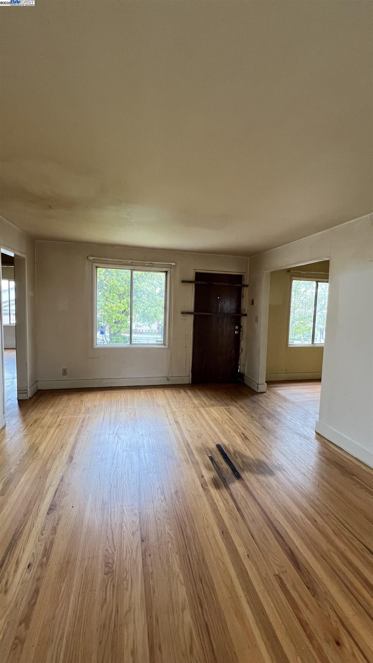 Detail Gallery Image 15 of 25 For 5152 Hilltop Dr, El Sobrante,  CA 94803 - 2 Beds | 1 Baths