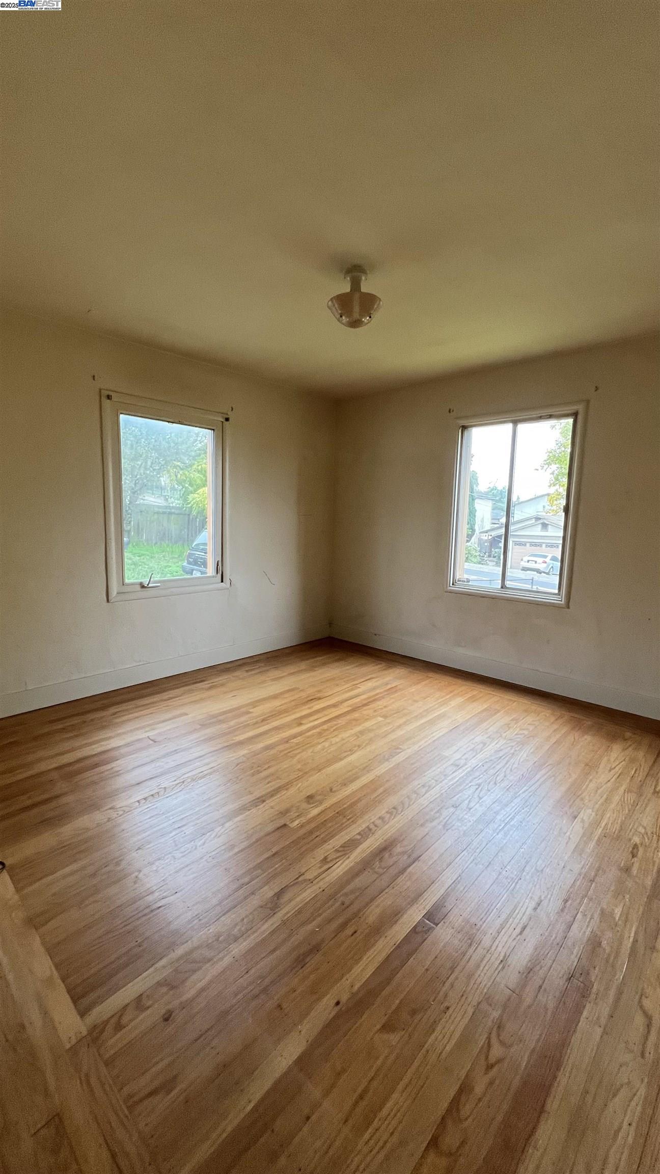 Detail Gallery Image 17 of 25 For 5152 Hilltop Dr, El Sobrante,  CA 94803 - 2 Beds | 1 Baths