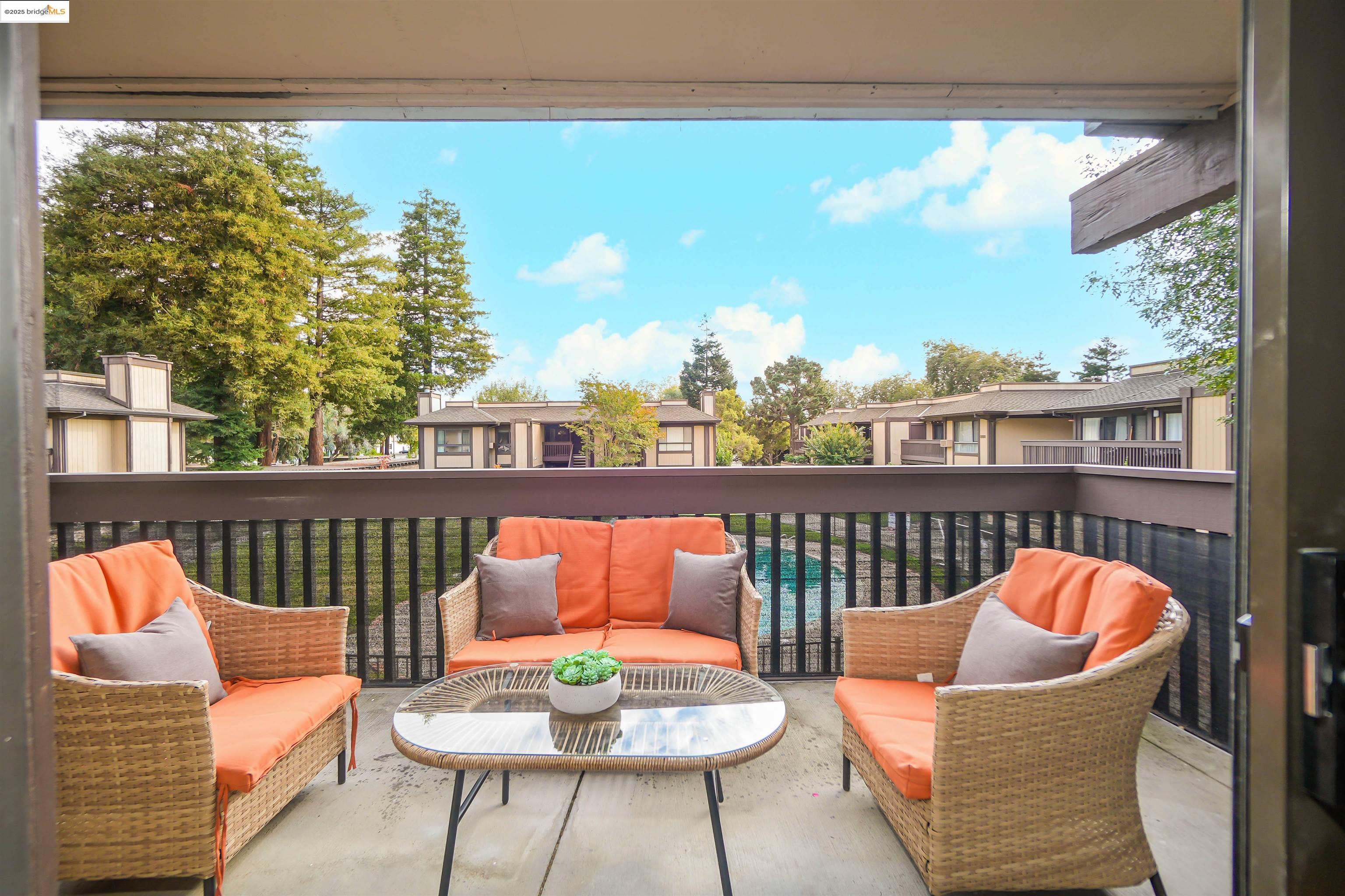 Detail Gallery Image 14 of 58 For 39090 Presidio Way #235,  Fremont,  CA 94538 - 2 Beds | 2 Baths