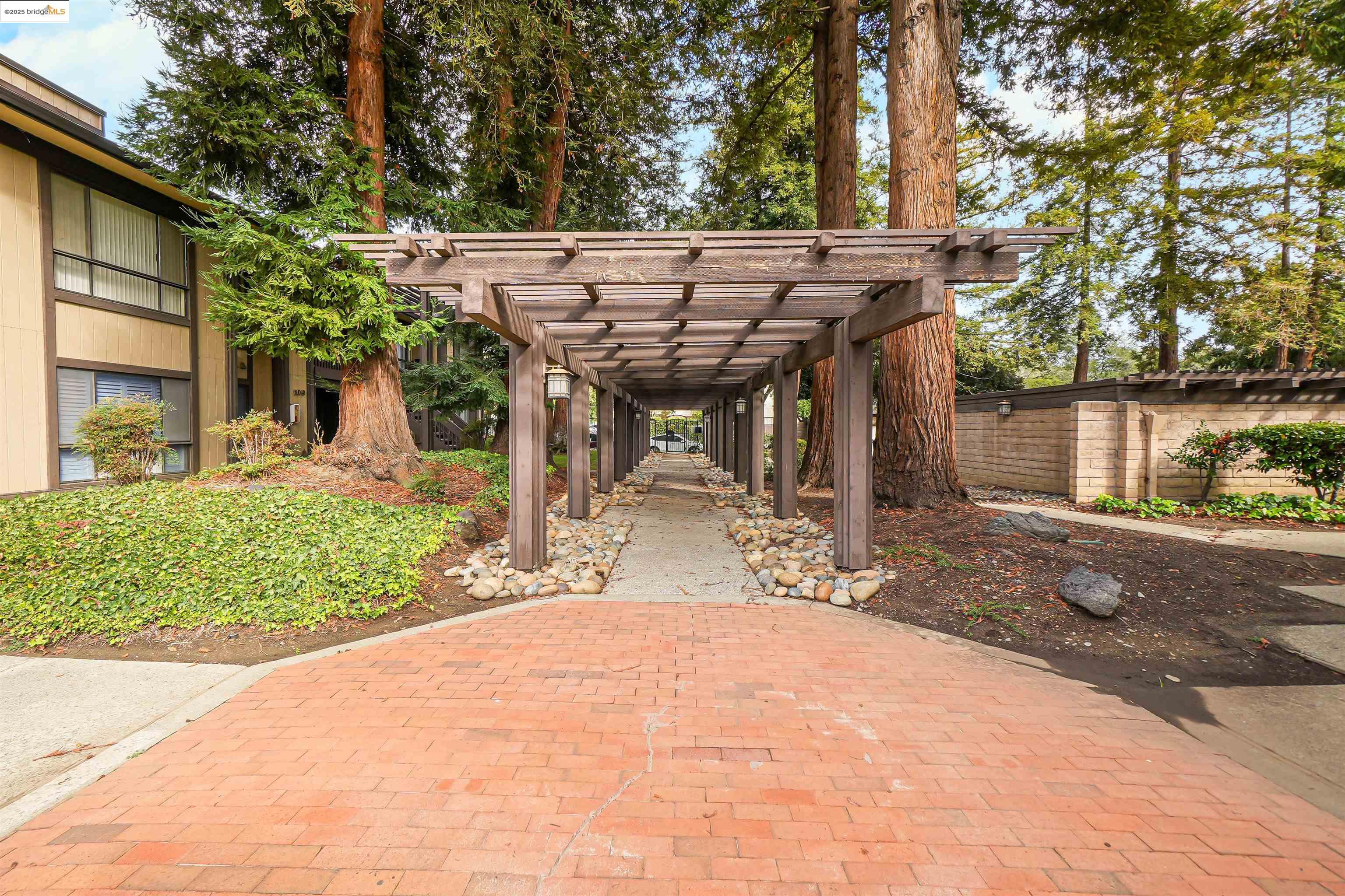 Detail Gallery Image 37 of 58 For 39090 Presidio Way #235,  Fremont,  CA 94538 - 2 Beds | 2 Baths