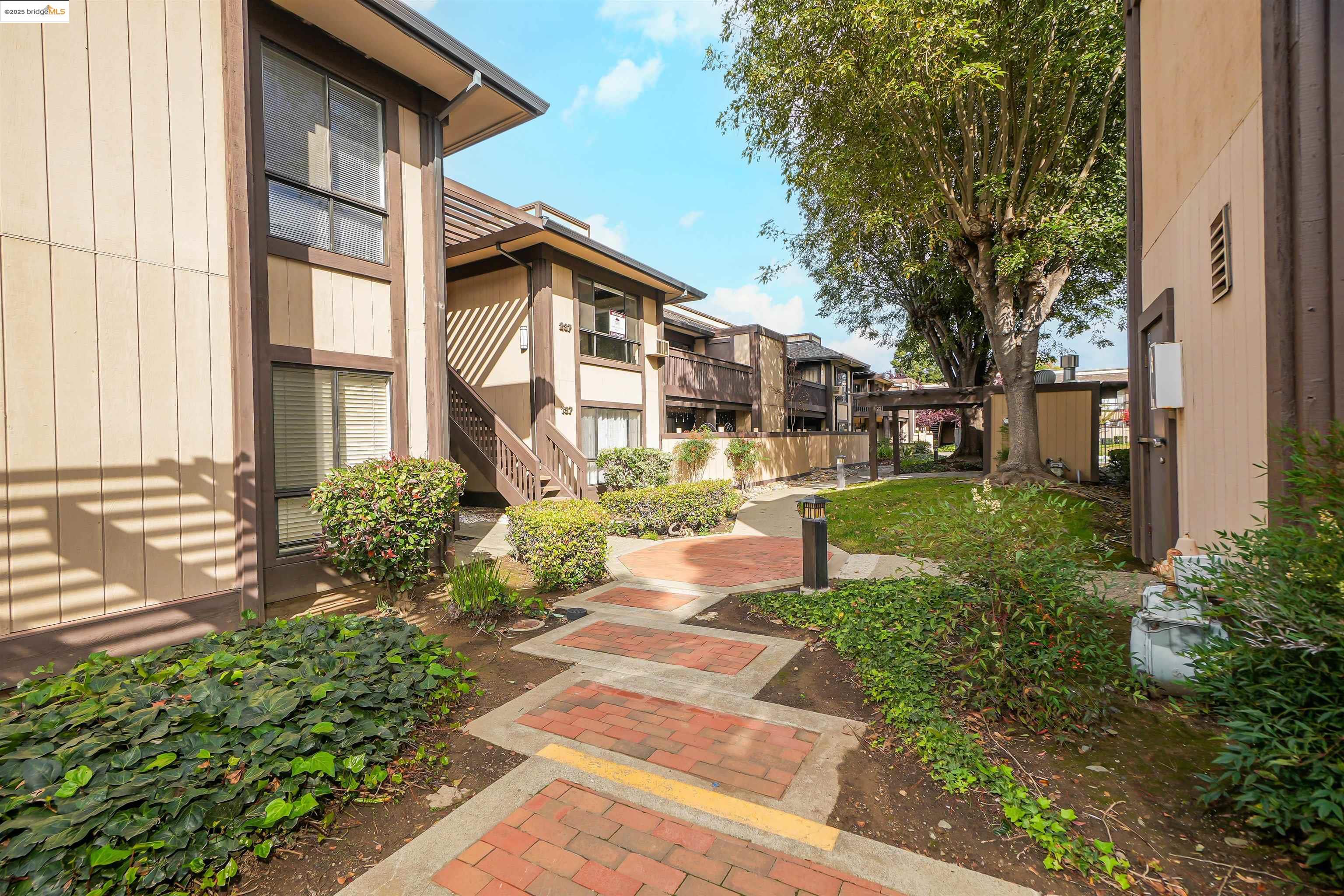 Detail Gallery Image 45 of 58 For 39090 Presidio Way #235,  Fremont,  CA 94538 - 2 Beds | 2 Baths
