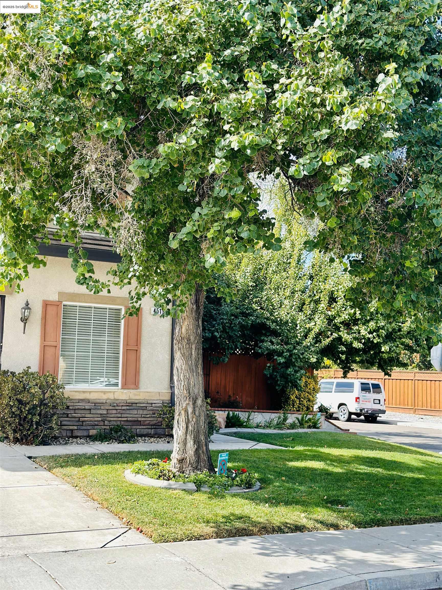 Detail Gallery Image 32 of 35 For 4519 Twin Creeks Court, Tracy,  CA 95377-9999 - 4 Beds | 2/1 Baths