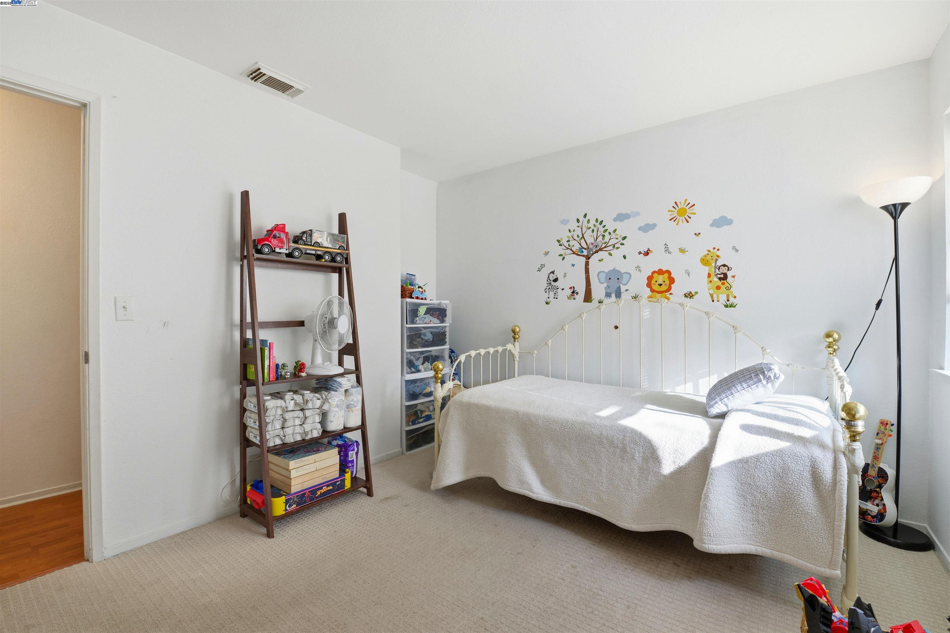 Photo #13: 41118283 Listing: Photo #13