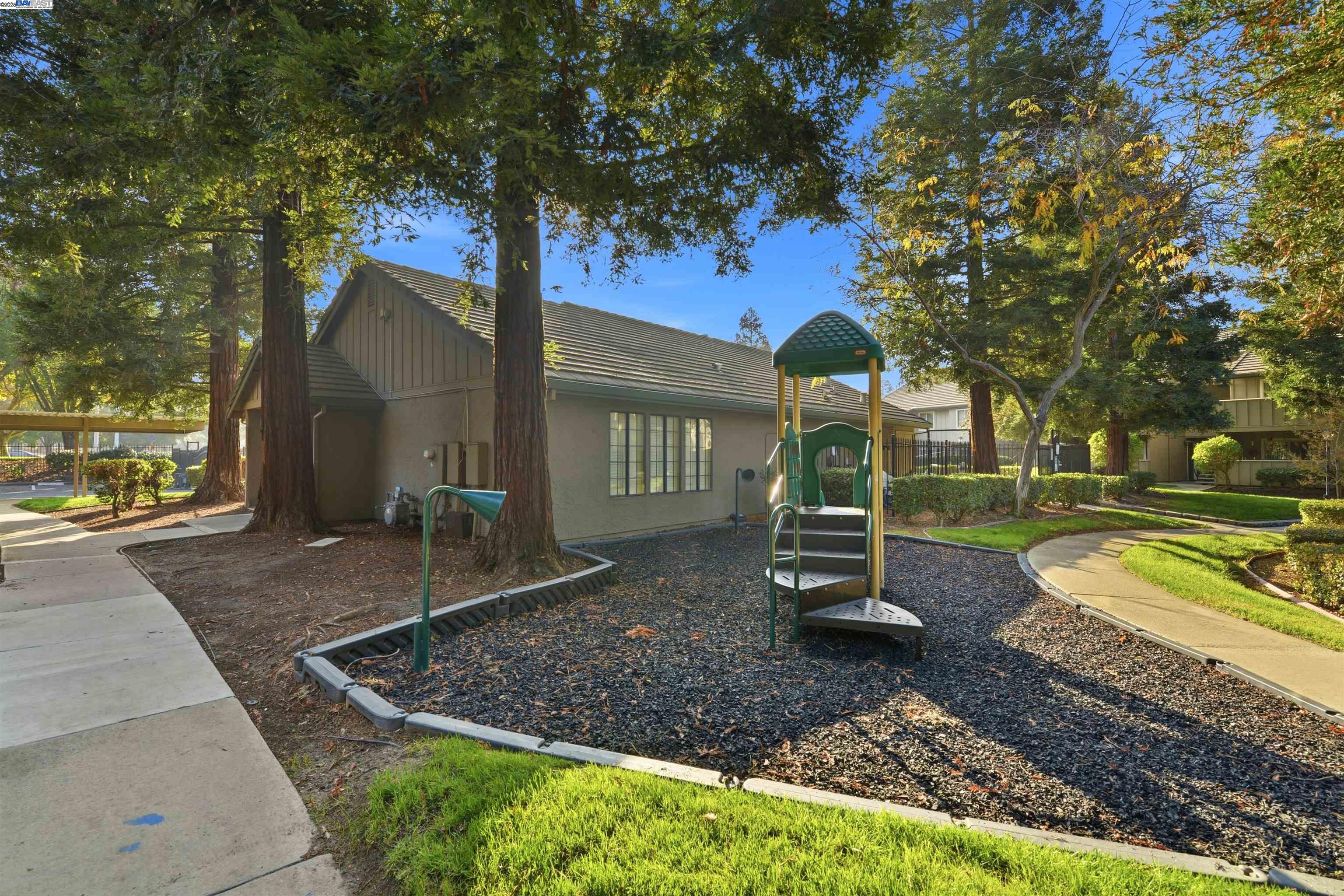 Photo #20: 41118283 Listing: Photo #20