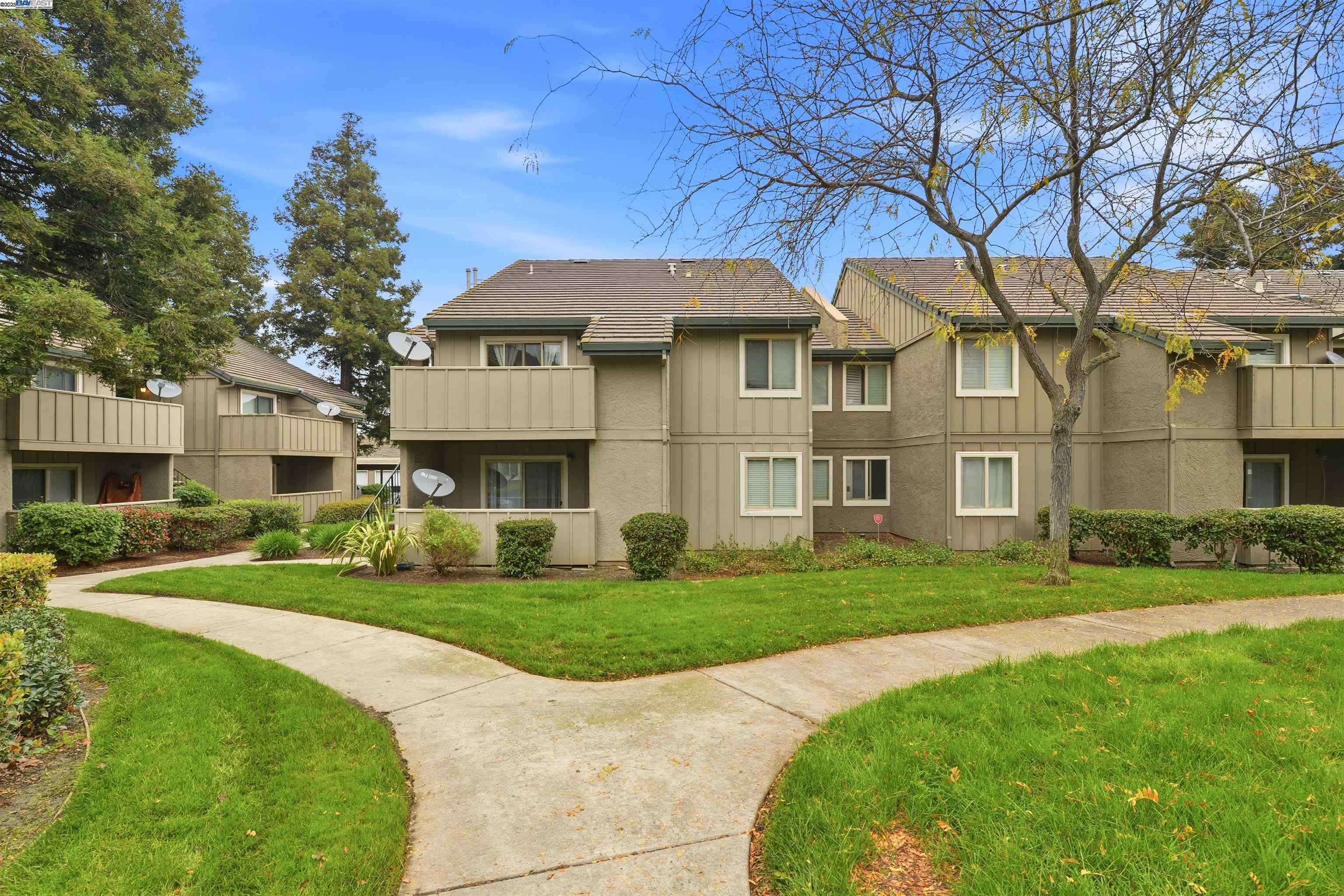 Photo #3: 41118283 Listing: Photo #3