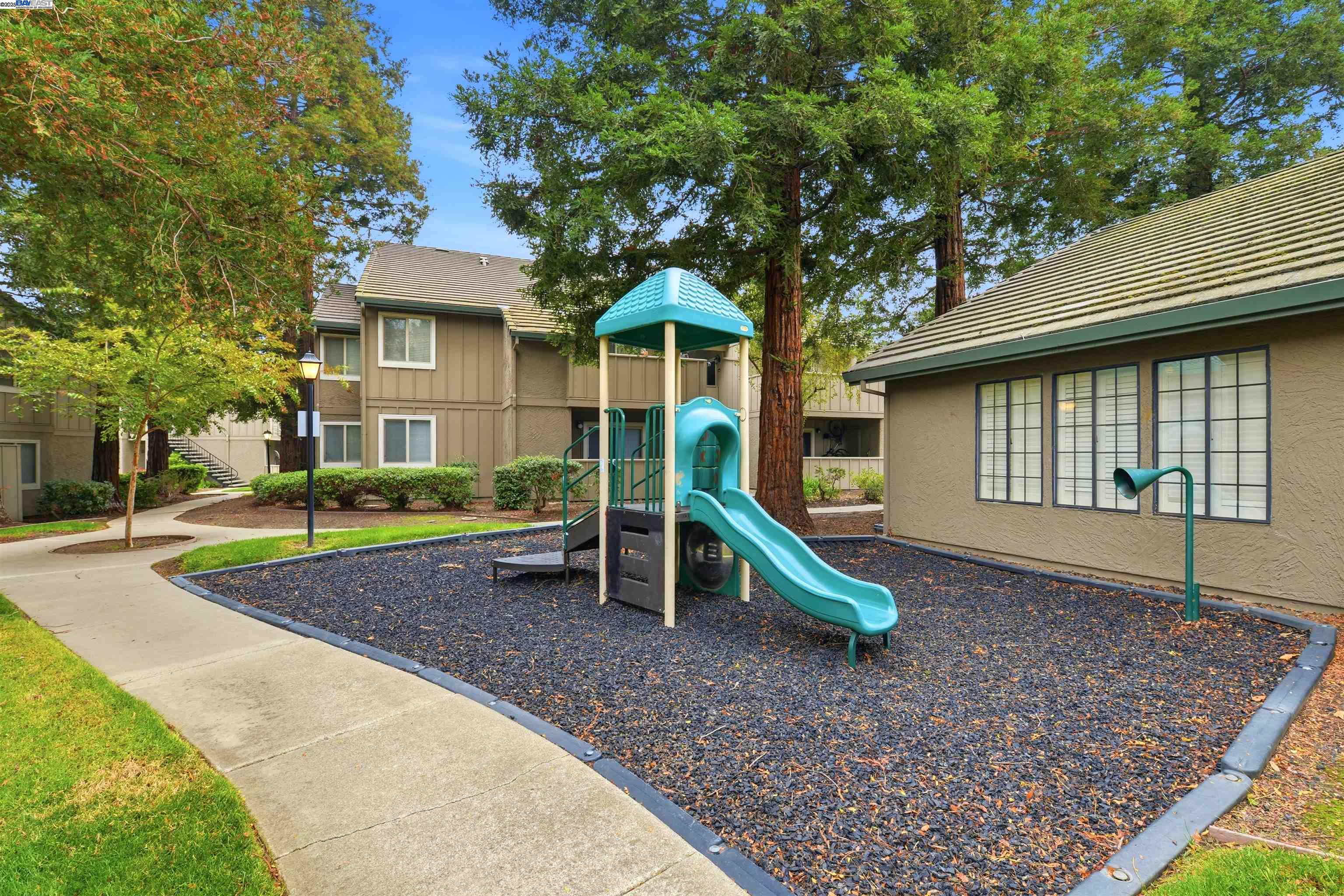 Photo #21: 41118283 Listing: Photo #21