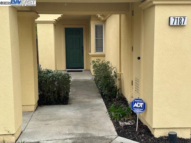 Detail Gallery Image 2 of 23 For 7187 Briza Loop, San Ramon,  CA 94582 - 4 Beds | 3 Baths