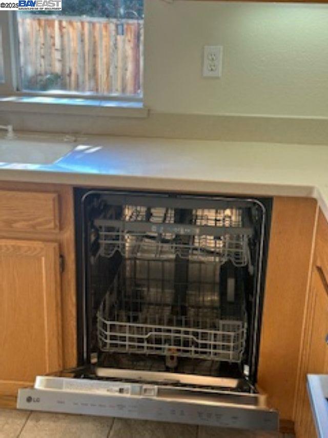 Detail Gallery Image 23 of 26 For 7187 Briza Loop, San Ramon,  CA 94582 - 4 Beds | 3 Baths