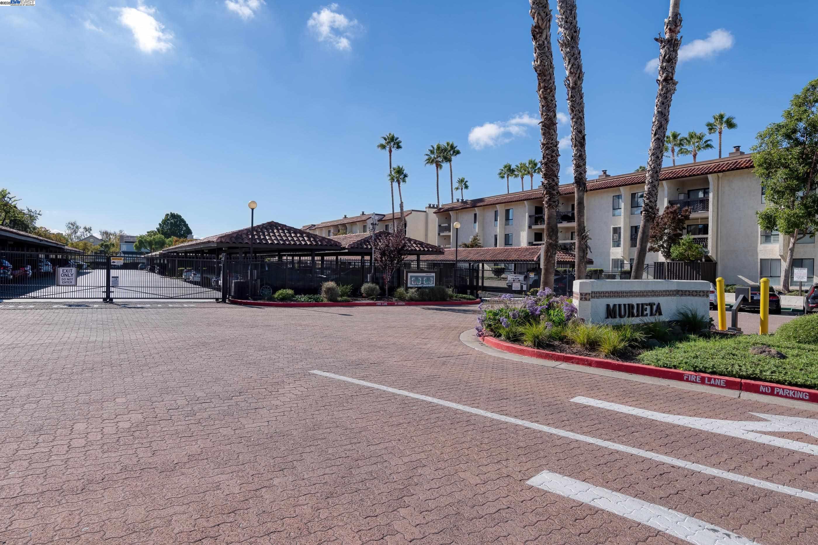 Photo #16: 41118287 Listing: Photo #16