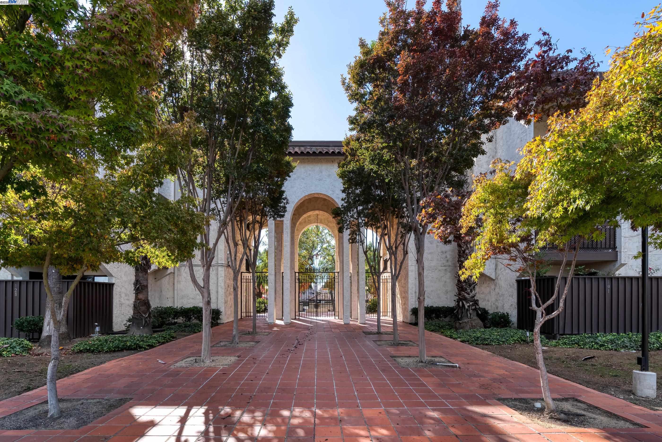 Photo #20: 41118287 Listing: Photo #20