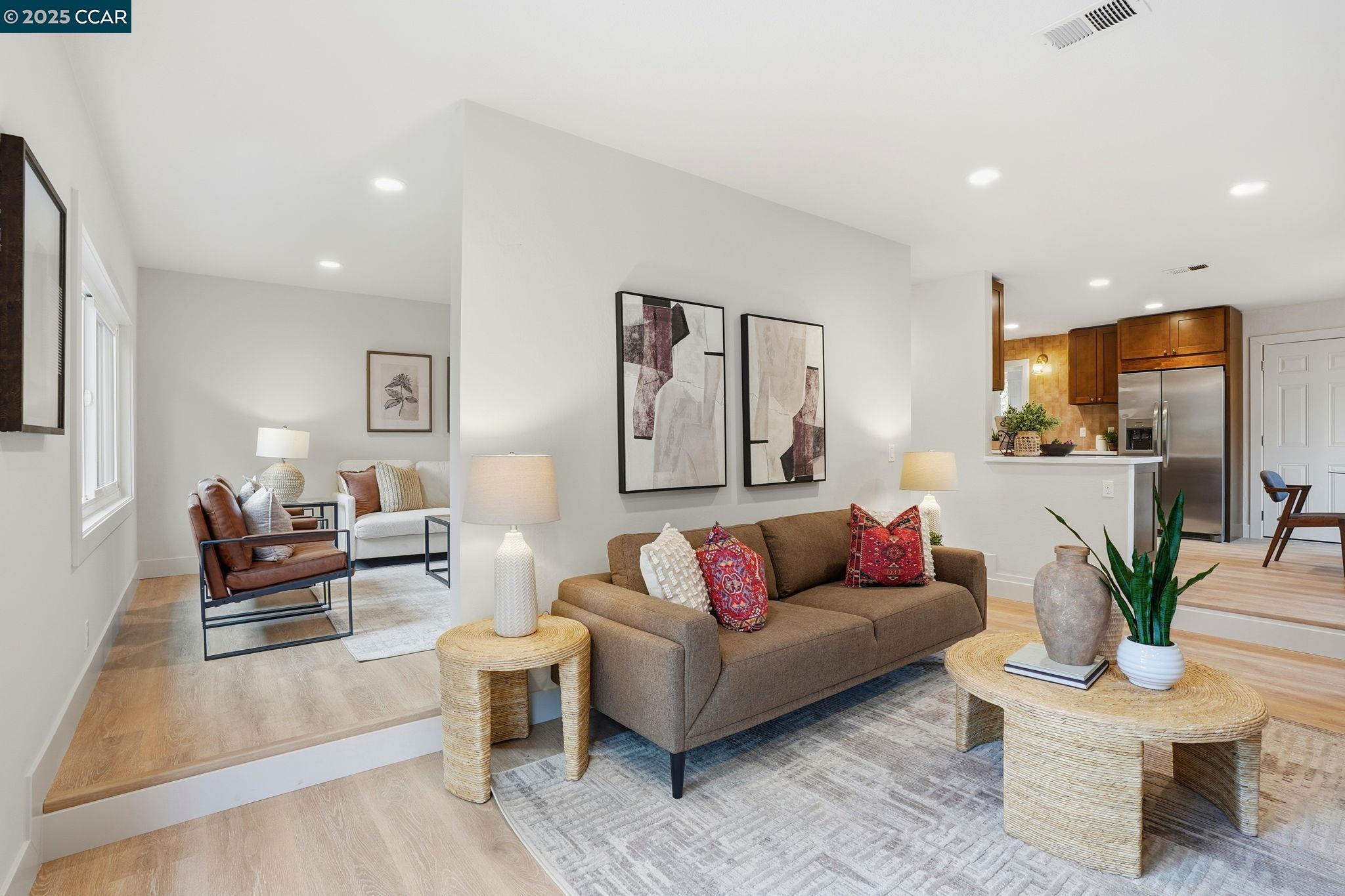 Detail Gallery Image 22 of 39 For 1400 Whitman Rd, Concord,  CA 94518 - 3 Beds | 2 Baths