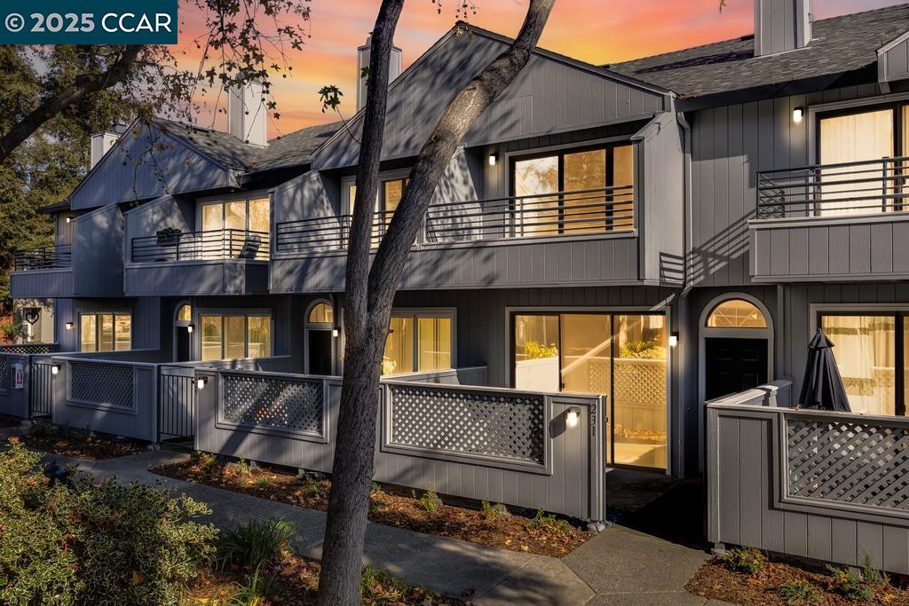 Photo #2: 41118293 Listing: Photo #2