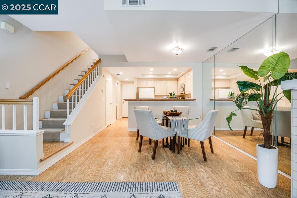 Photo #7: 41118293 Listing: Photo #7